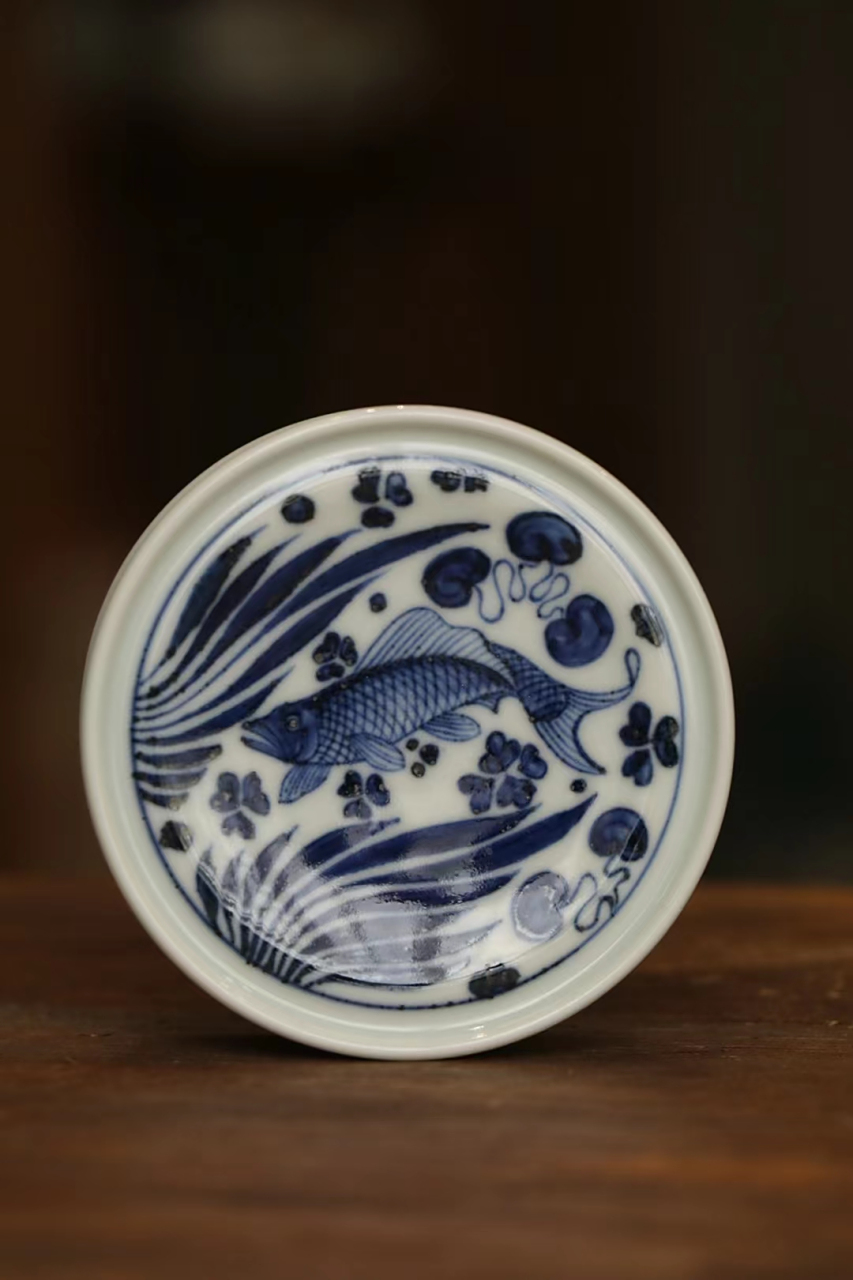 元青花手绘海水鱼藻纹盖置景德镇手作经典花面实心烧制杯托精工珍藏