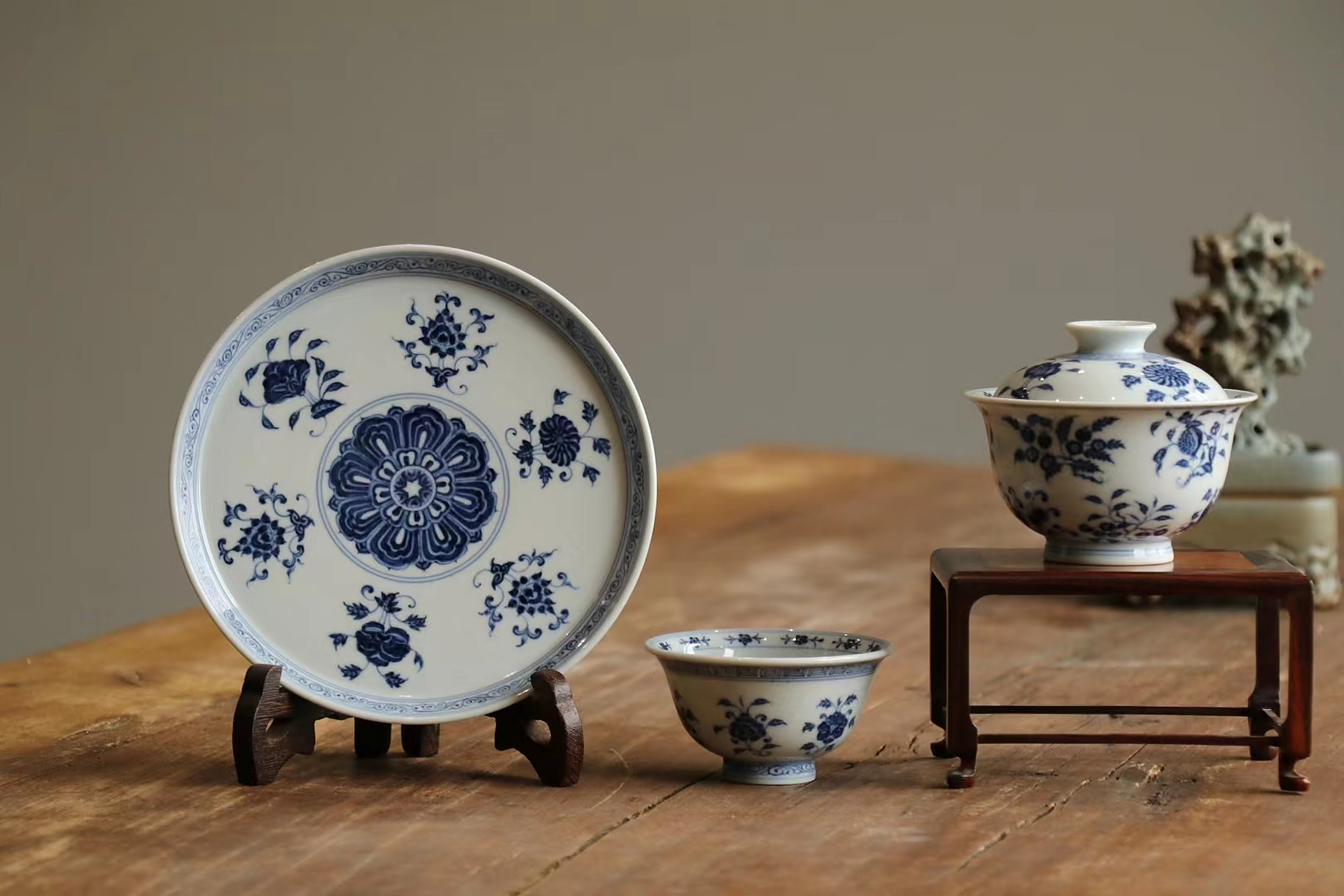 这套明代折枝硕果图功夫茶具套组,景德镇匠人怀古手作,高档茶器两才