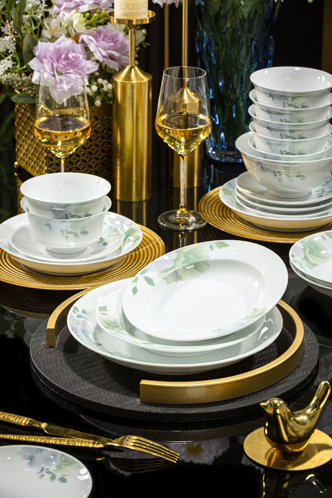 我亲测推荐的这套高岭土白瓷釉中彩碗碟套装,简直是餐桌上的小清新