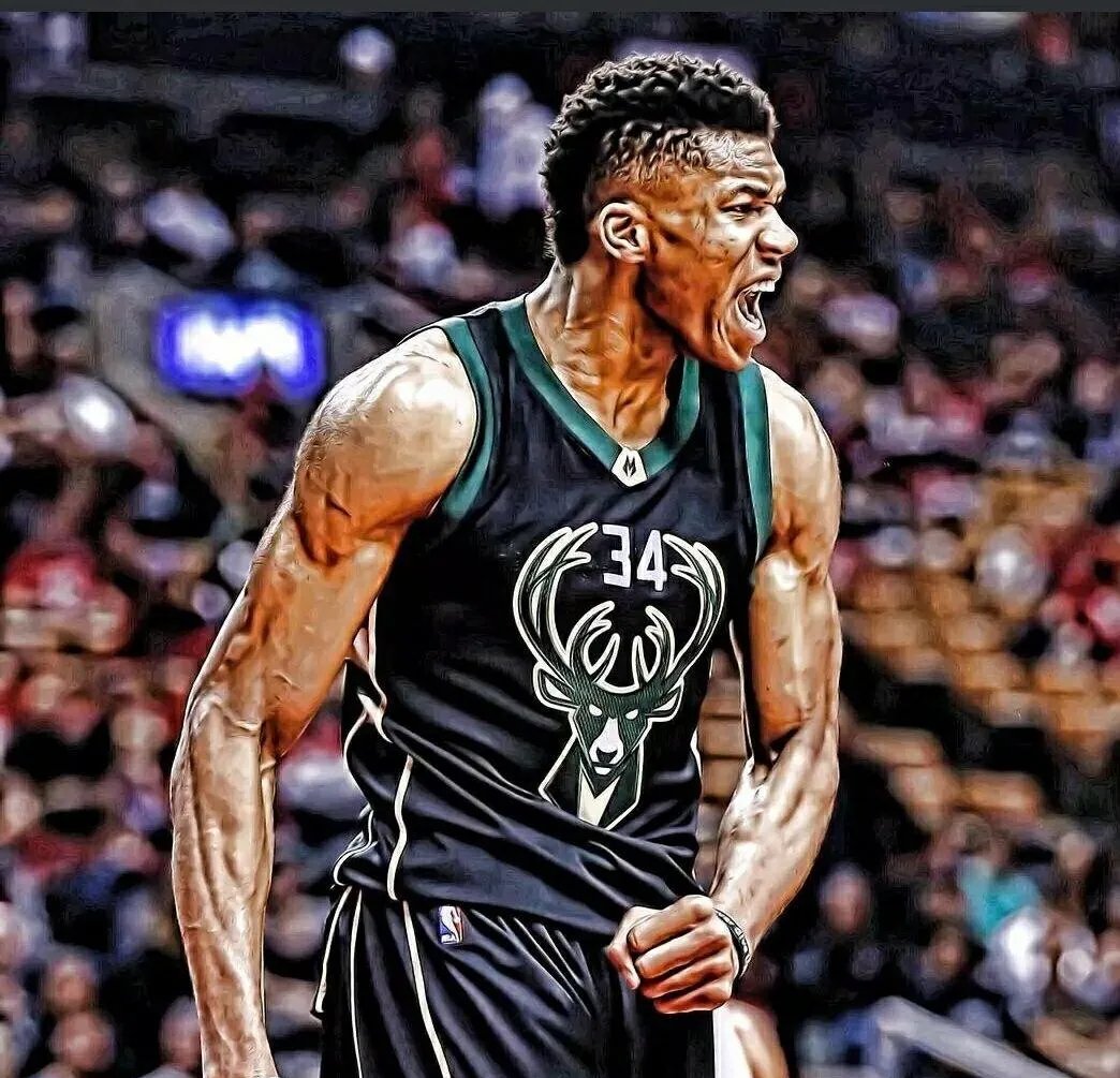 字母哥现在31岁,稳稳的还有个三五年黄金期,绝对是市场上的超级香饽饽