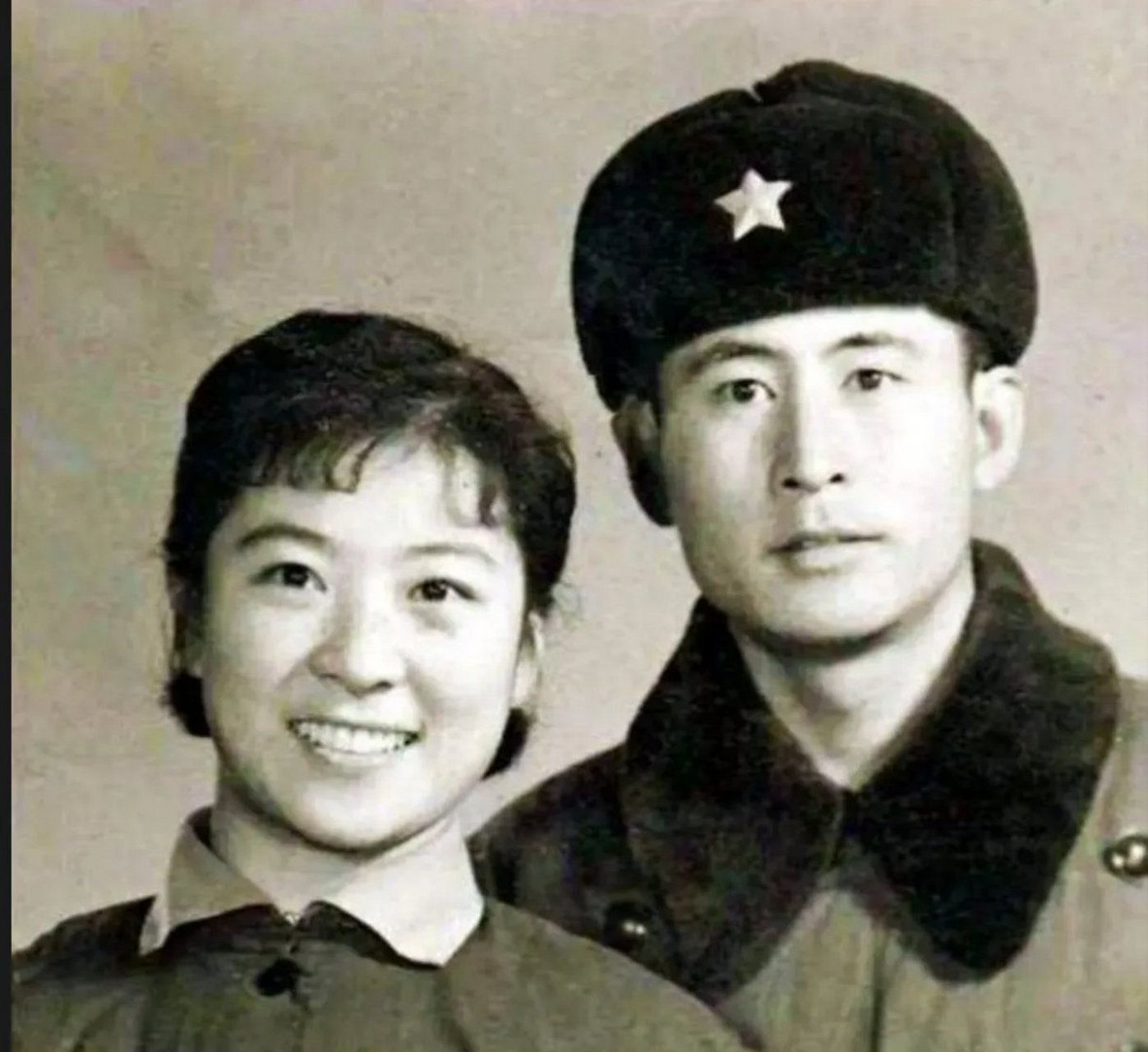 王馥荔1949年出生于江苏徐州市,是家中最小的一个孩子,12岁进入江苏省