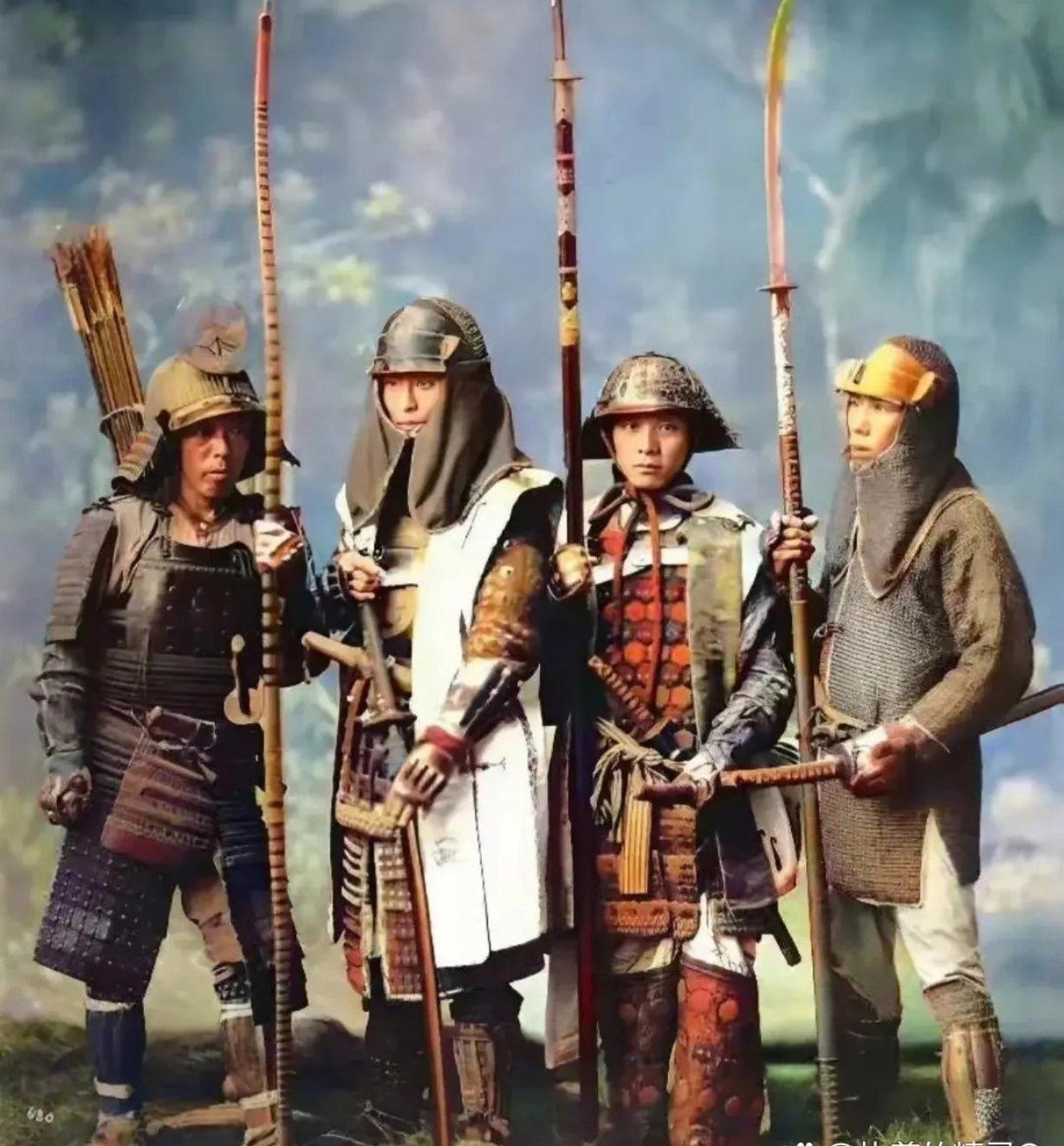 这张照片拍摄于1899年,四名日本浪人的合影.