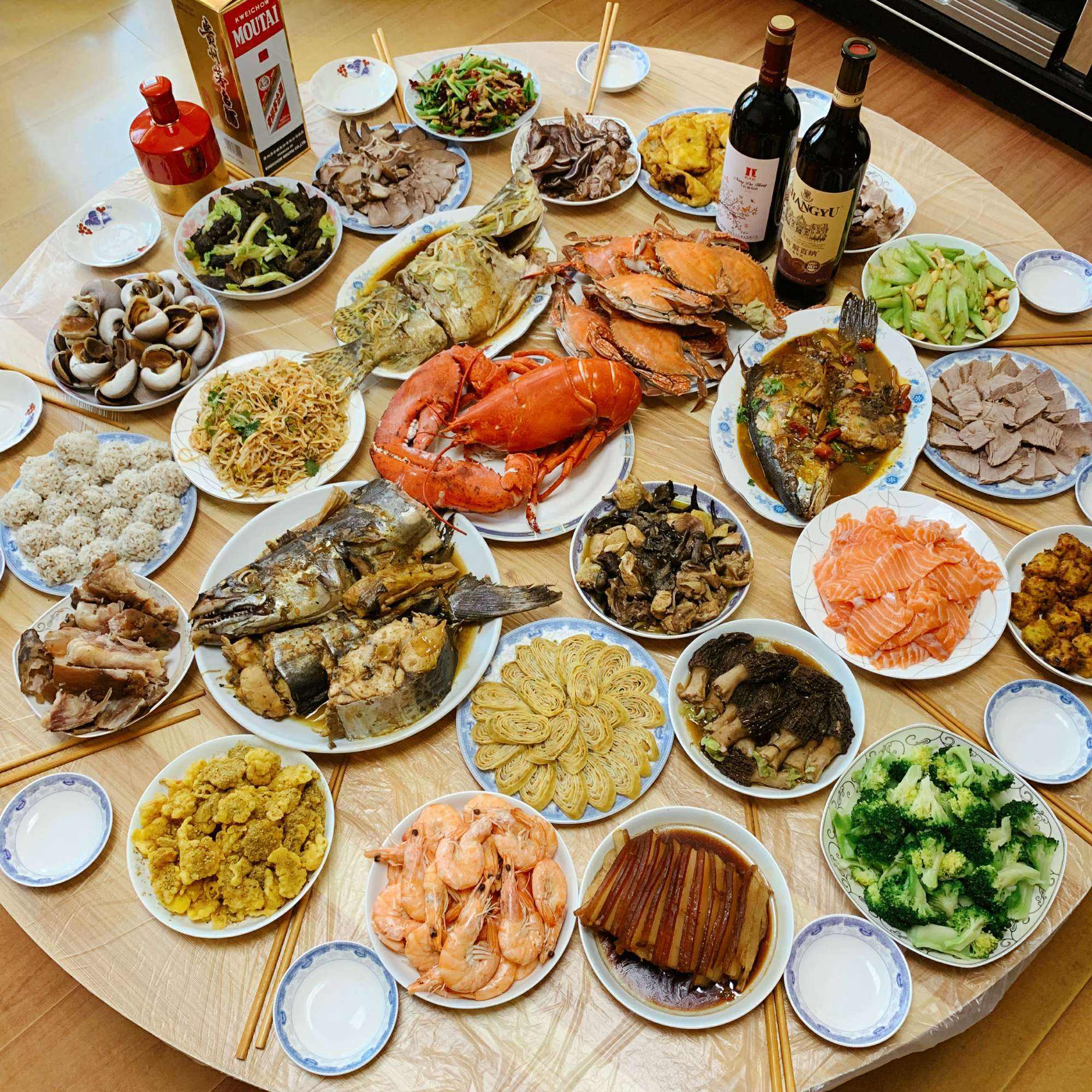 春节是中国传统的重要节日.