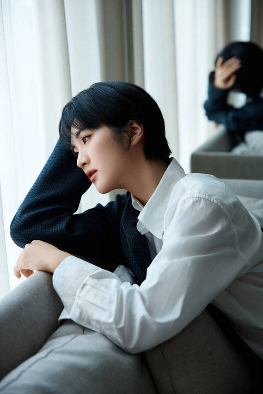 不知道她会走什么路线,或许可以尝试名媛高端路线?#姚安娜