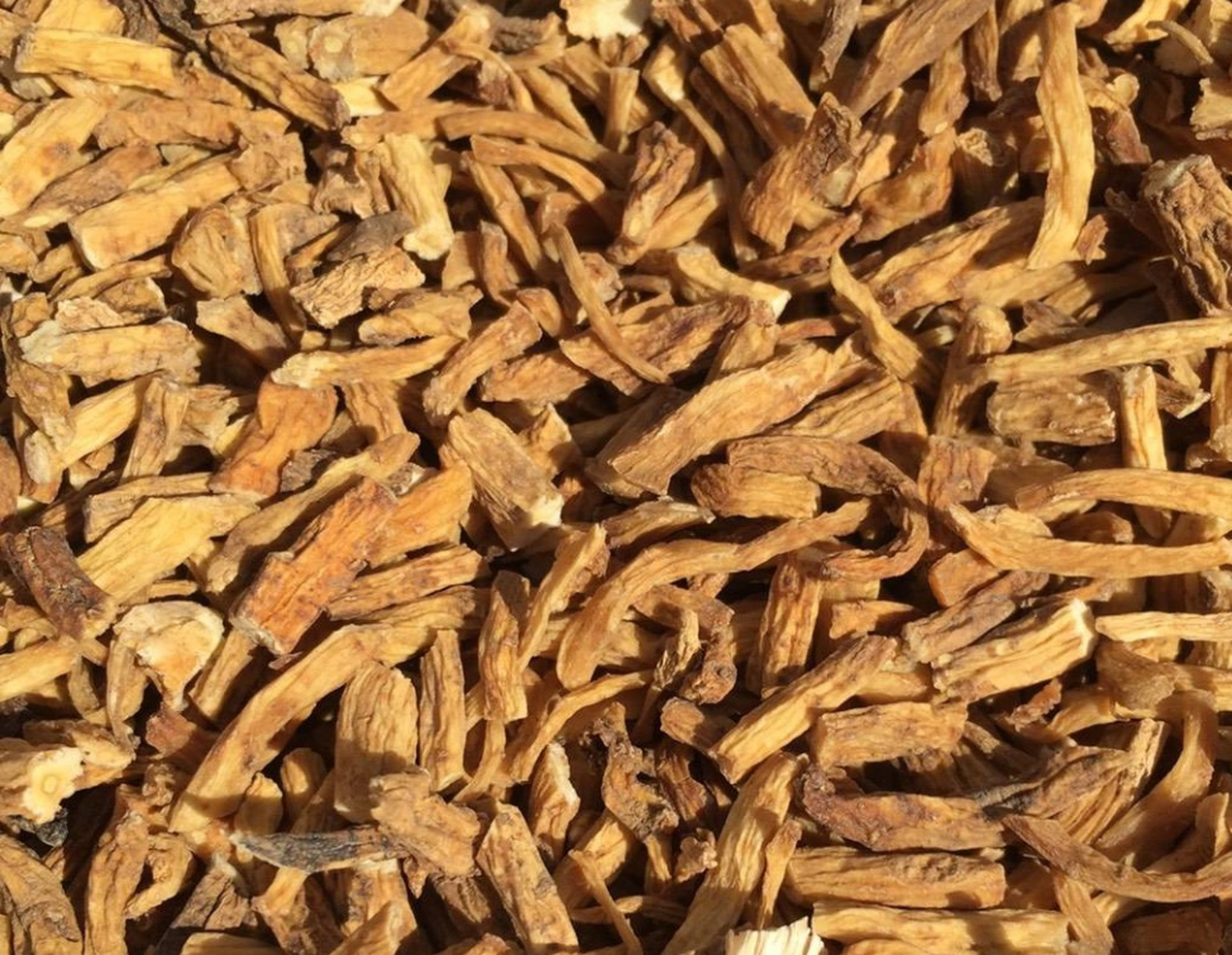 每天学习一种中药 秦艽 一名秦糺,苦辛性平,入肠胃肝胆四经.