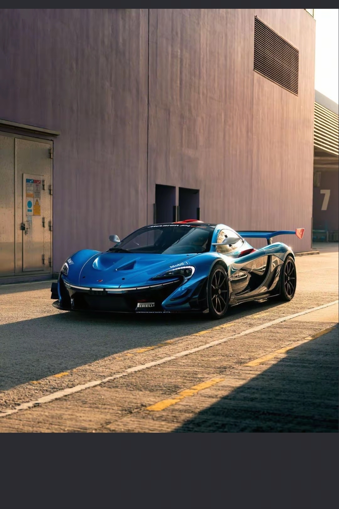 mclaren p1 gtr