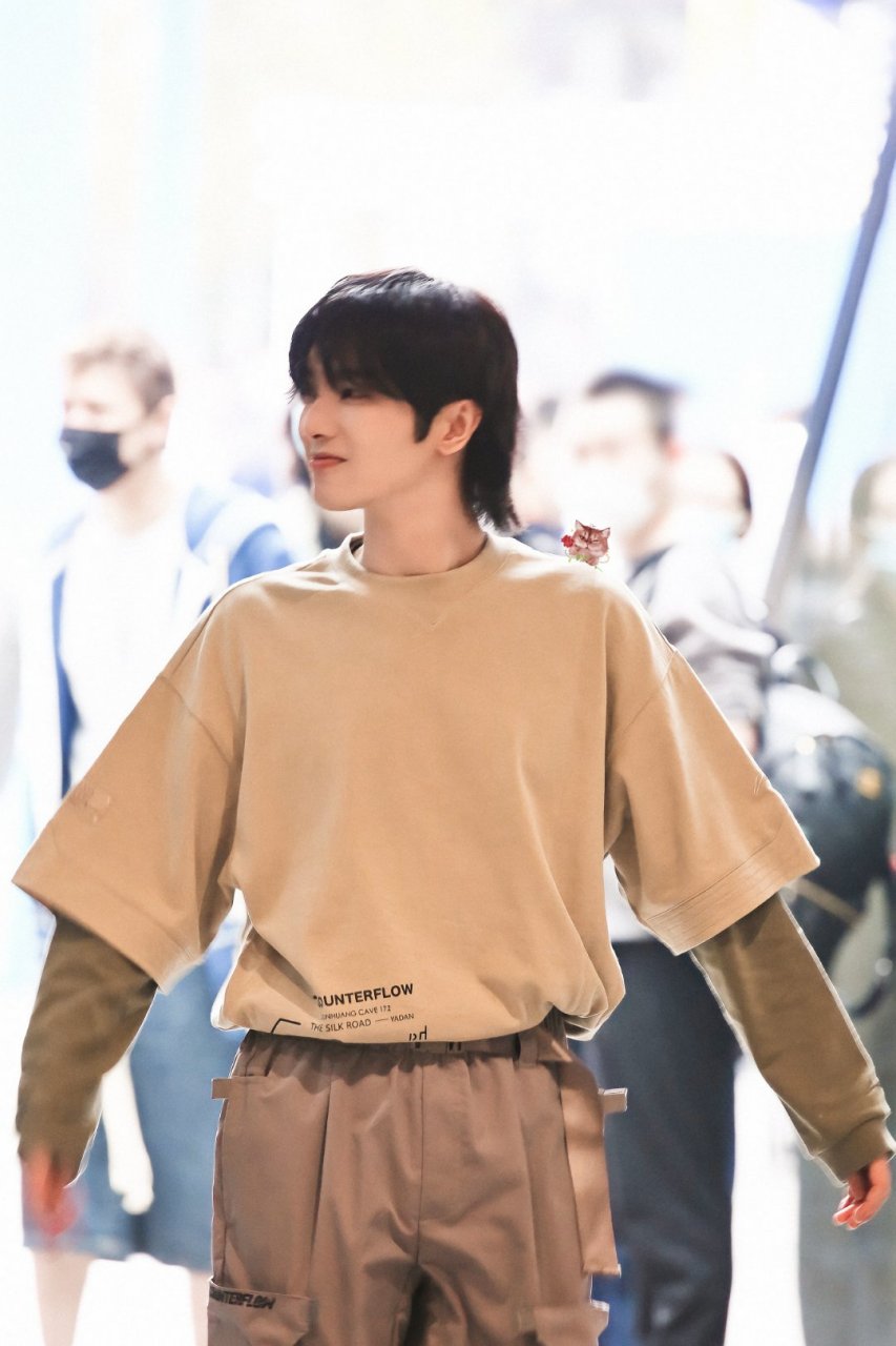 您好,今日您的华飒飒已经上线了![心][心]