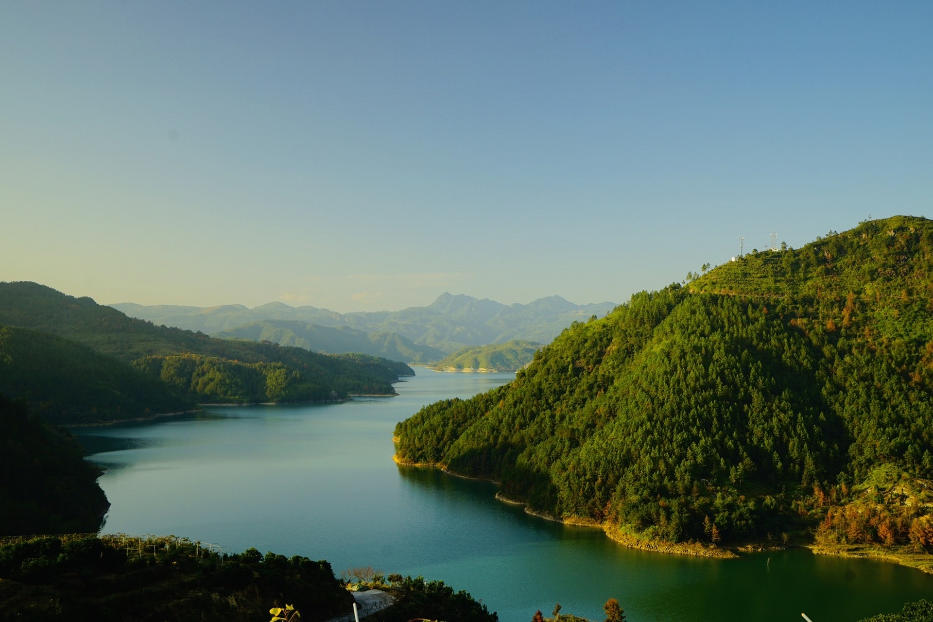 泰顺除了廊桥-氡泉国家级旅游度假区,还有仕水碇步与飞云湖也不错