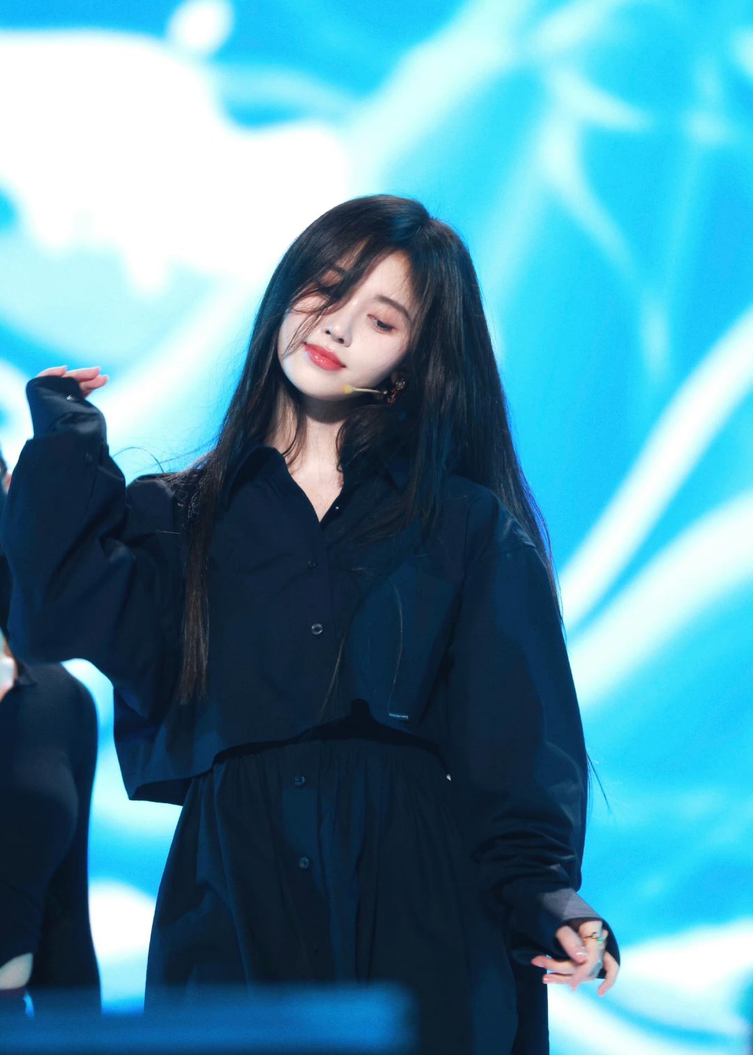 超好看鞠婧祎图片# #鞠婧祎跨年舞台彩排双马尾造型