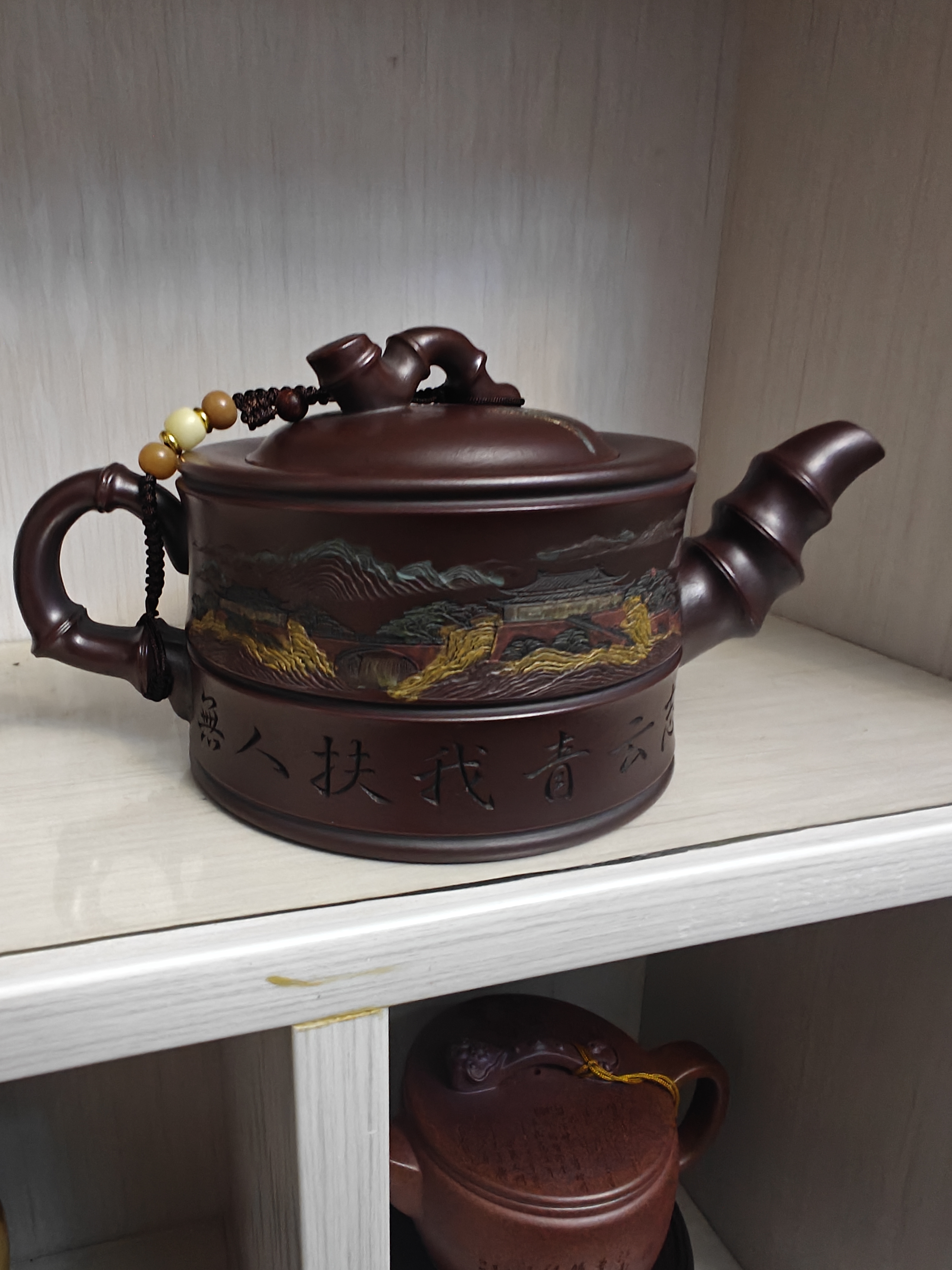 最近,我花了388元在抖音icon商城上购买了一把宜兴紫砂壶