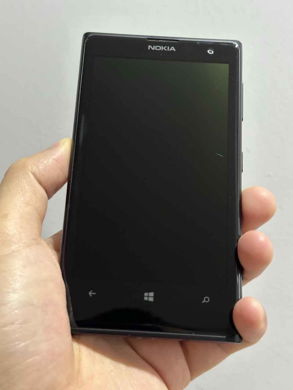 怀旧老手机之——诺基亚lumia 1020,这是我使用的第二部手机,也是第一