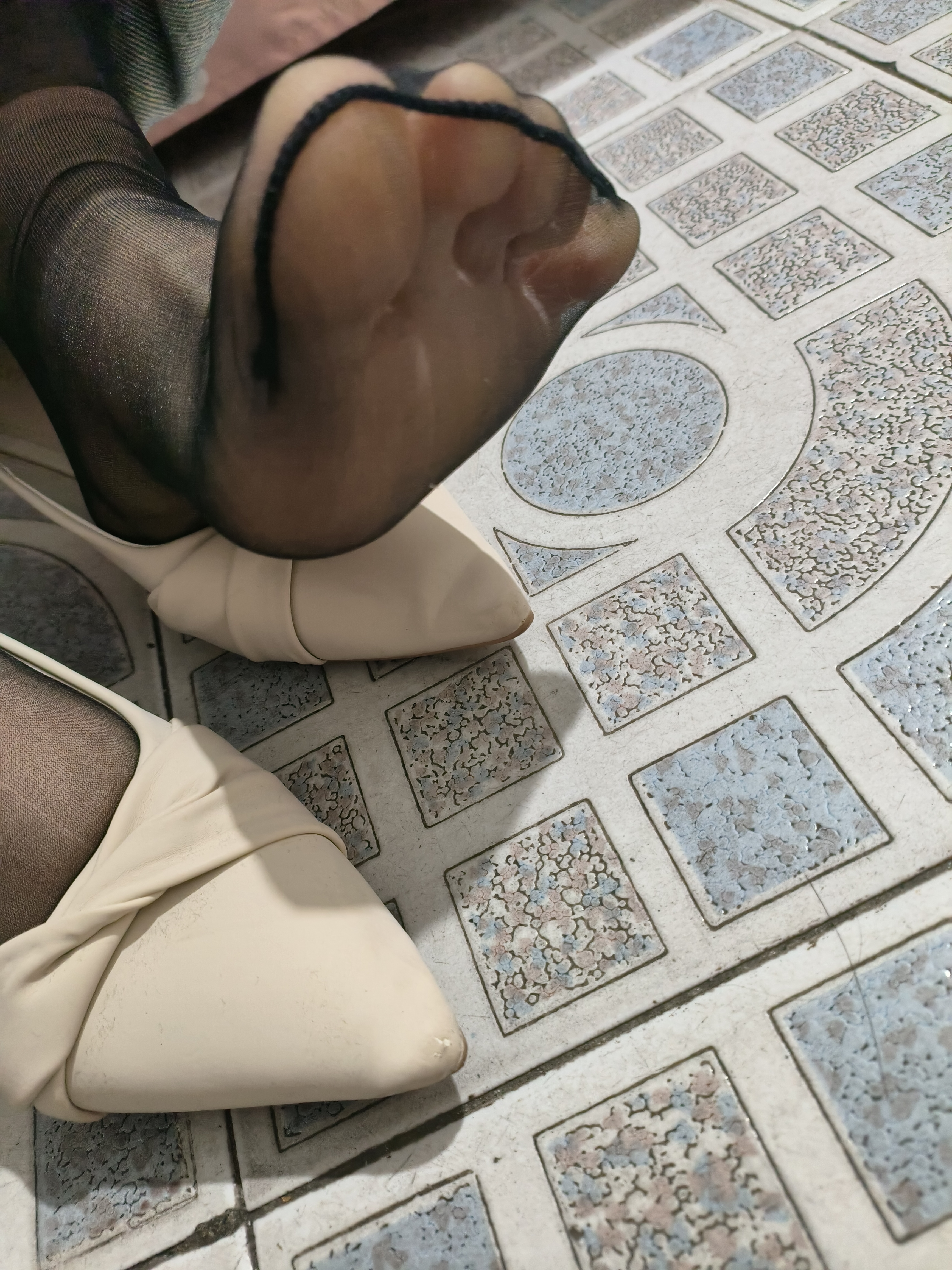 丝袜# #臭袜子# 绝对喜欢