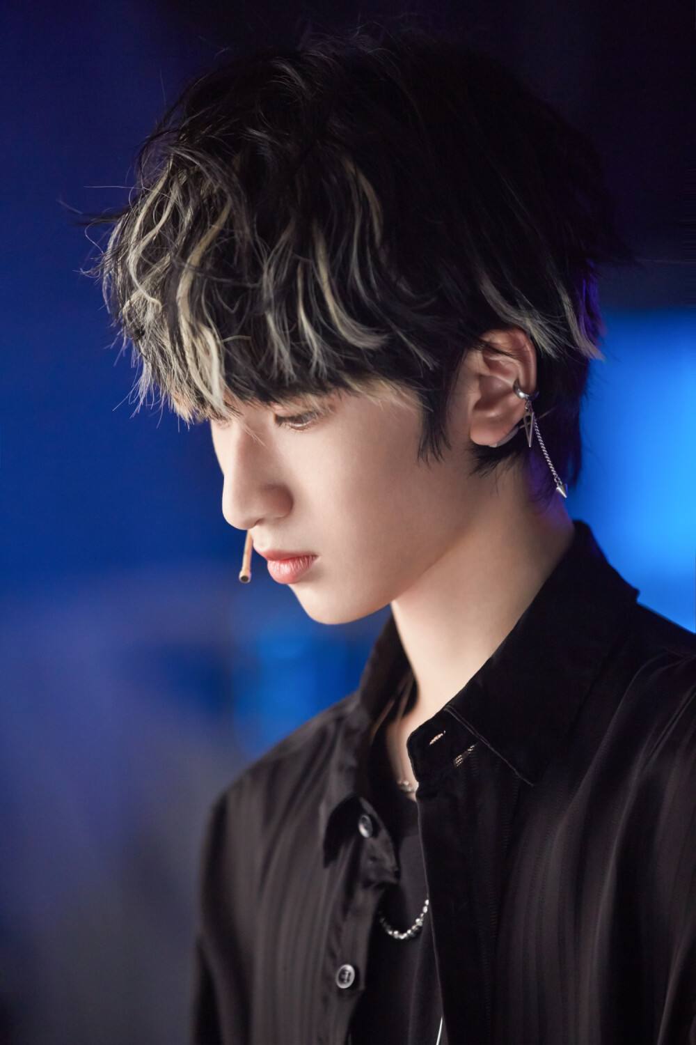 8.16日,严浩翔生日快乐呀,我们的严王要一直快快乐乐的[嘻嘻]