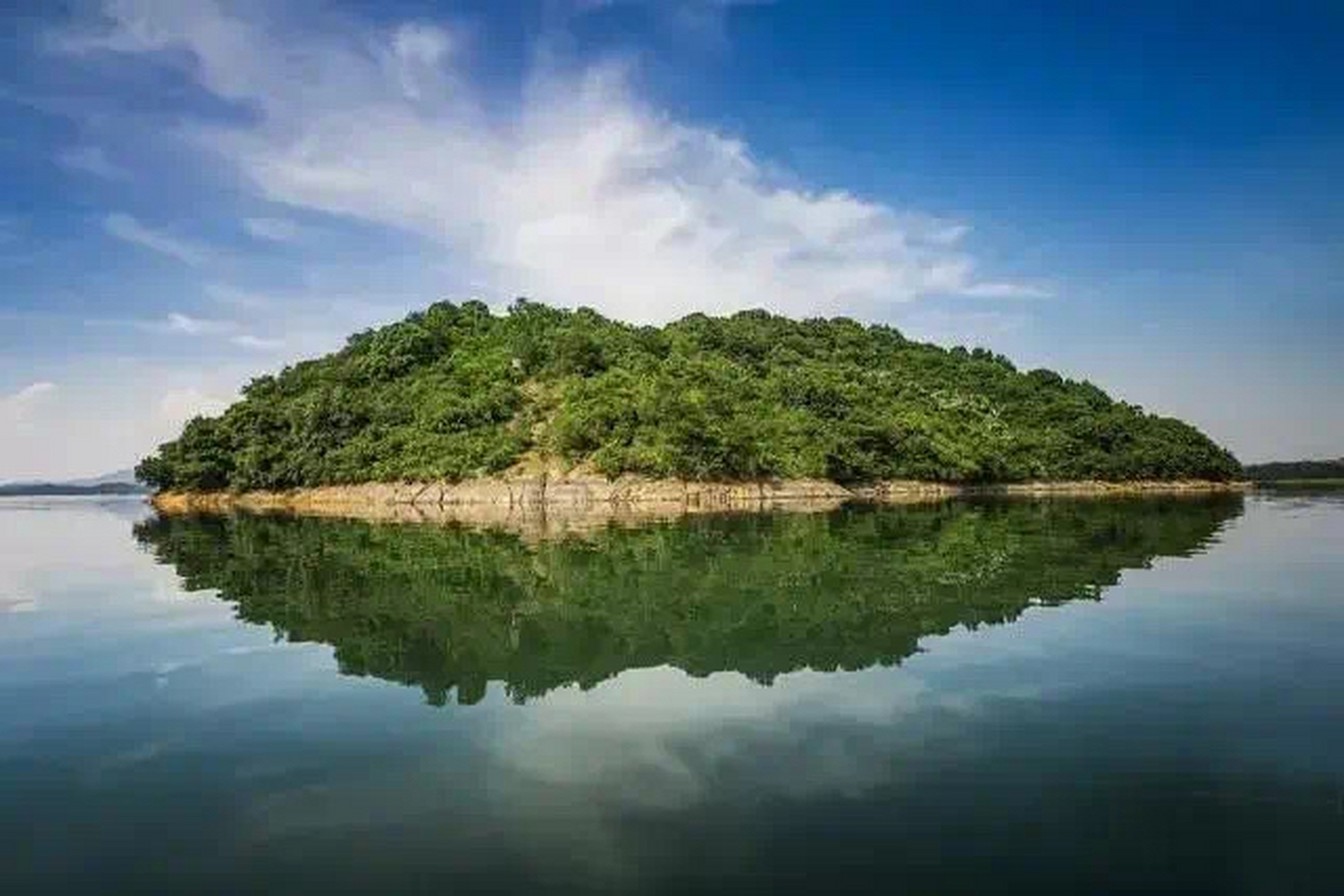 我是西海發現官# 柘林湖(也就是現在的廬山西海)廬山西海風景區是