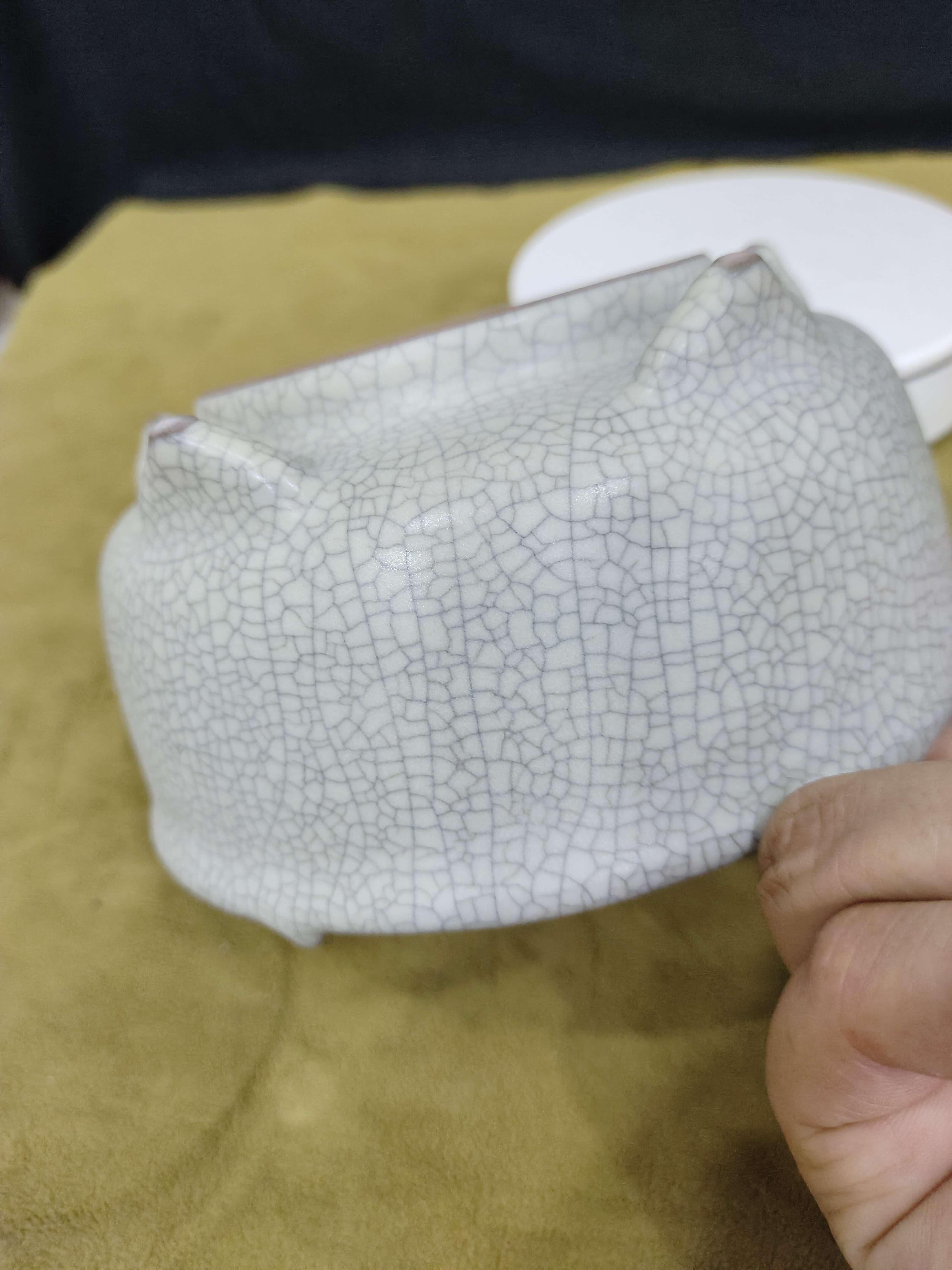 海捞瓷回流瓷哥窑,,  宋代 烧造年代为南宋中晚期,产地为浙江龙泉名列