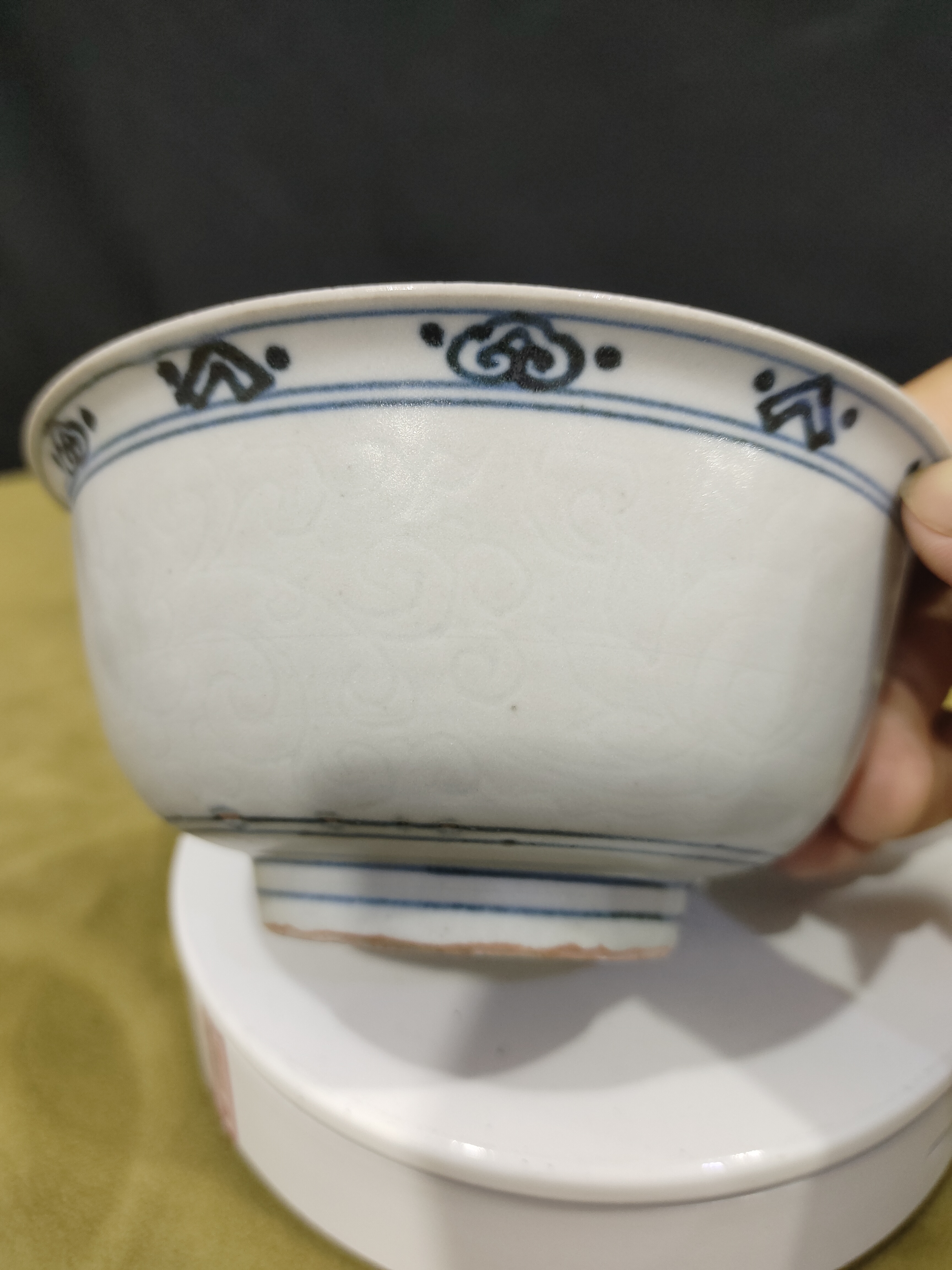 海捞瓷回流瓷,,明代青花瓷的胎体洁白细腻,瓷化程度较高,釉质薄而透明