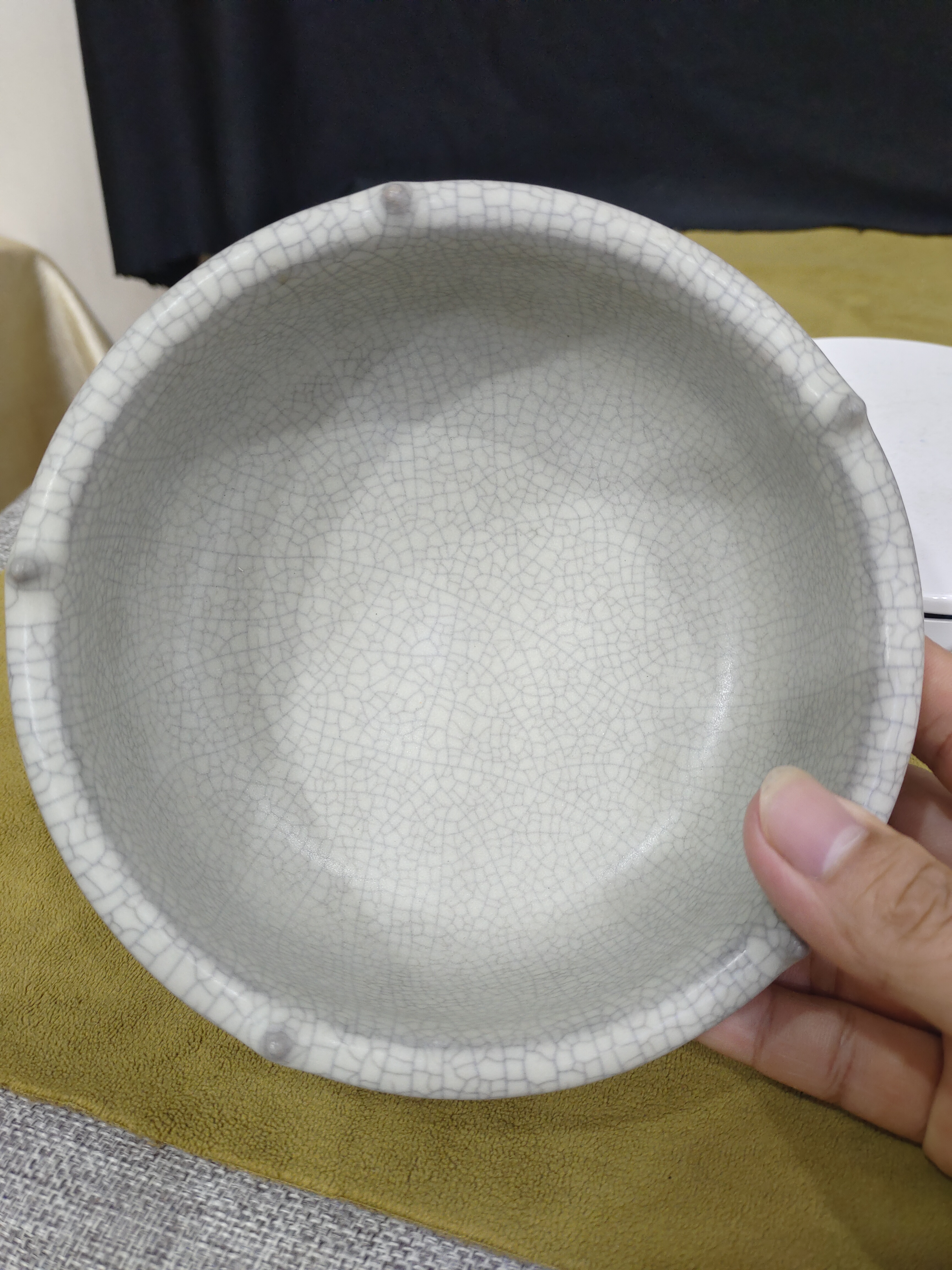 海捞瓷回流瓷哥窑,,  宋代 烧造年代为南宋中晚期,产地为浙江龙泉名列