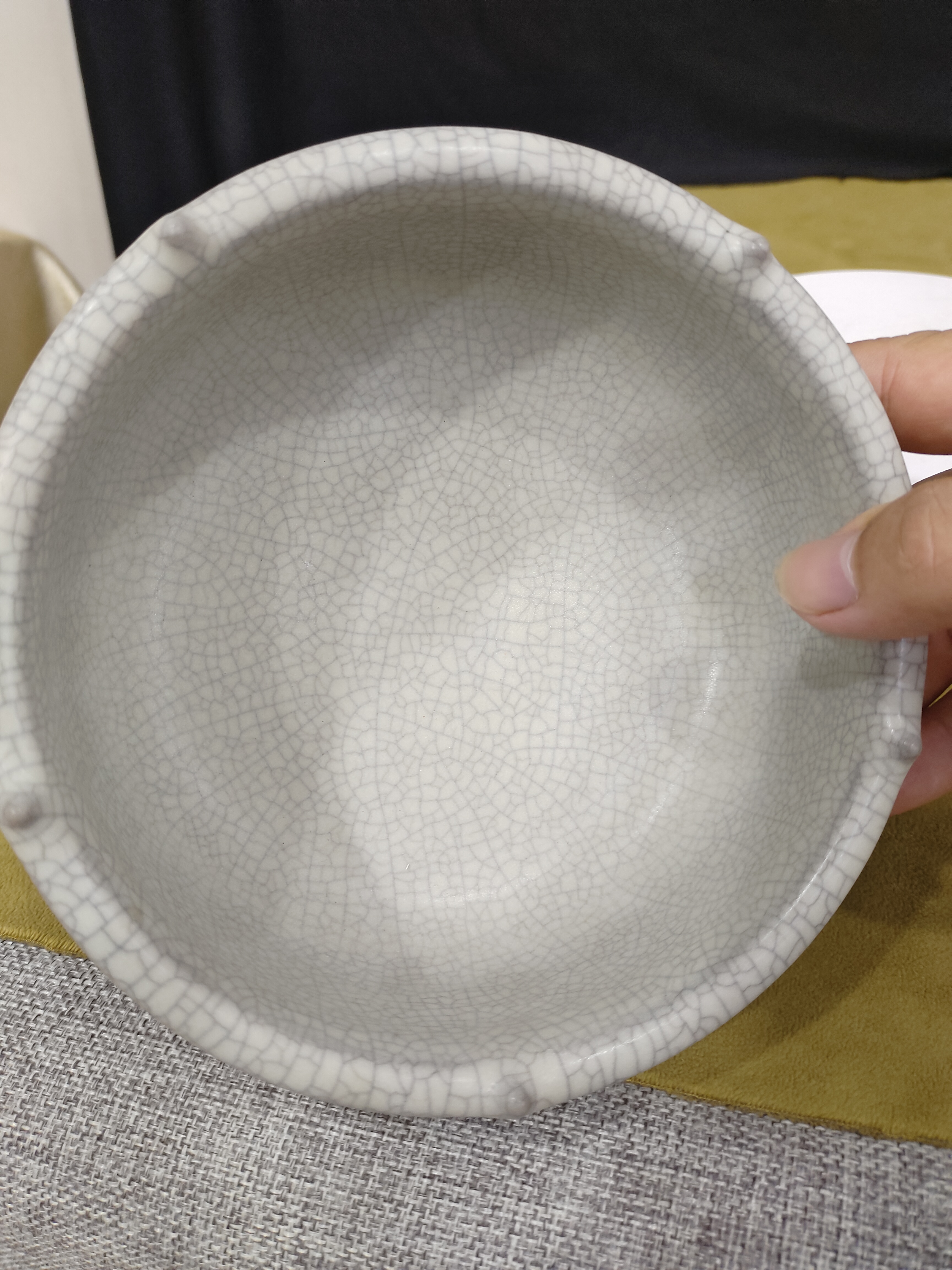 海捞瓷回流瓷哥窑,,  宋代 烧造年代为南宋中晚期,产地为浙江龙泉名列