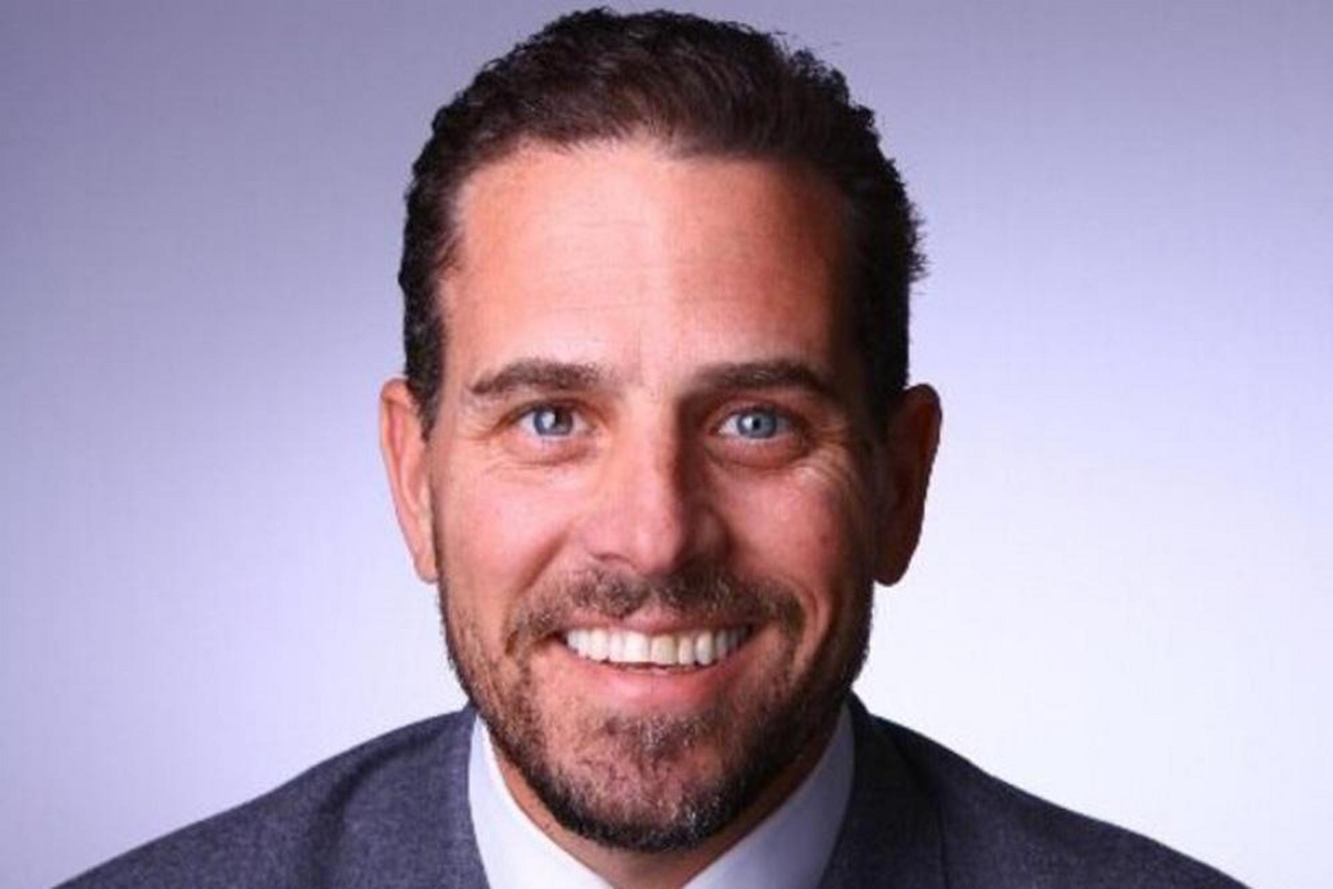 美国总统拜登的儿子亨特·拜登因联邦枪支指控被起诉,此前达成认罪