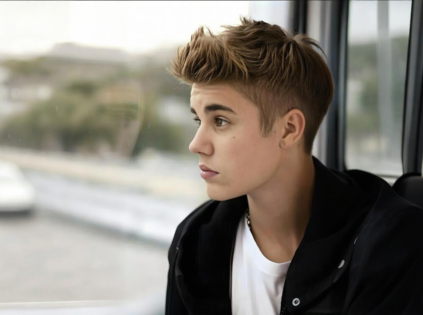 bieber电脑桌面壁纸justin bieber帅气贾斯汀比伯侧脸照片青年时期