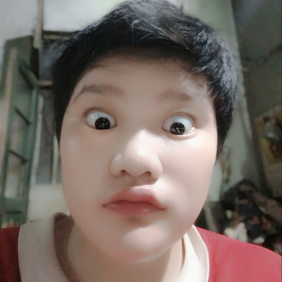 一杯咖啡,一本好书,在阳台的摇椅上悠然度过午后的