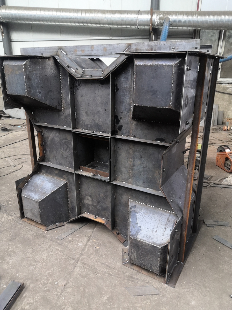 四脚空心方块模具厂家