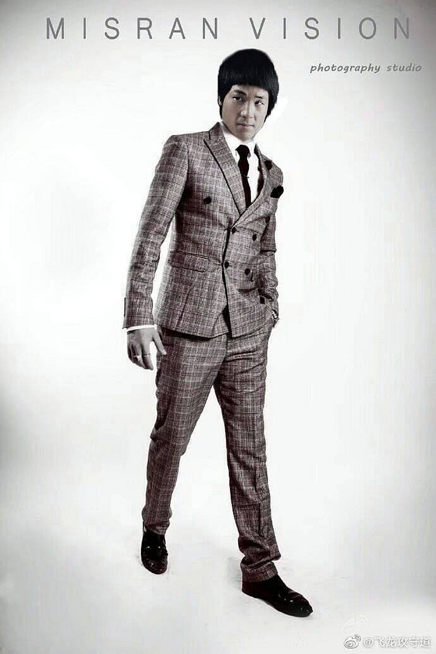 想演《飞龙攻守道2》的向我报名,黑粉勿扰,谢谢.@秦岚 @娜扎