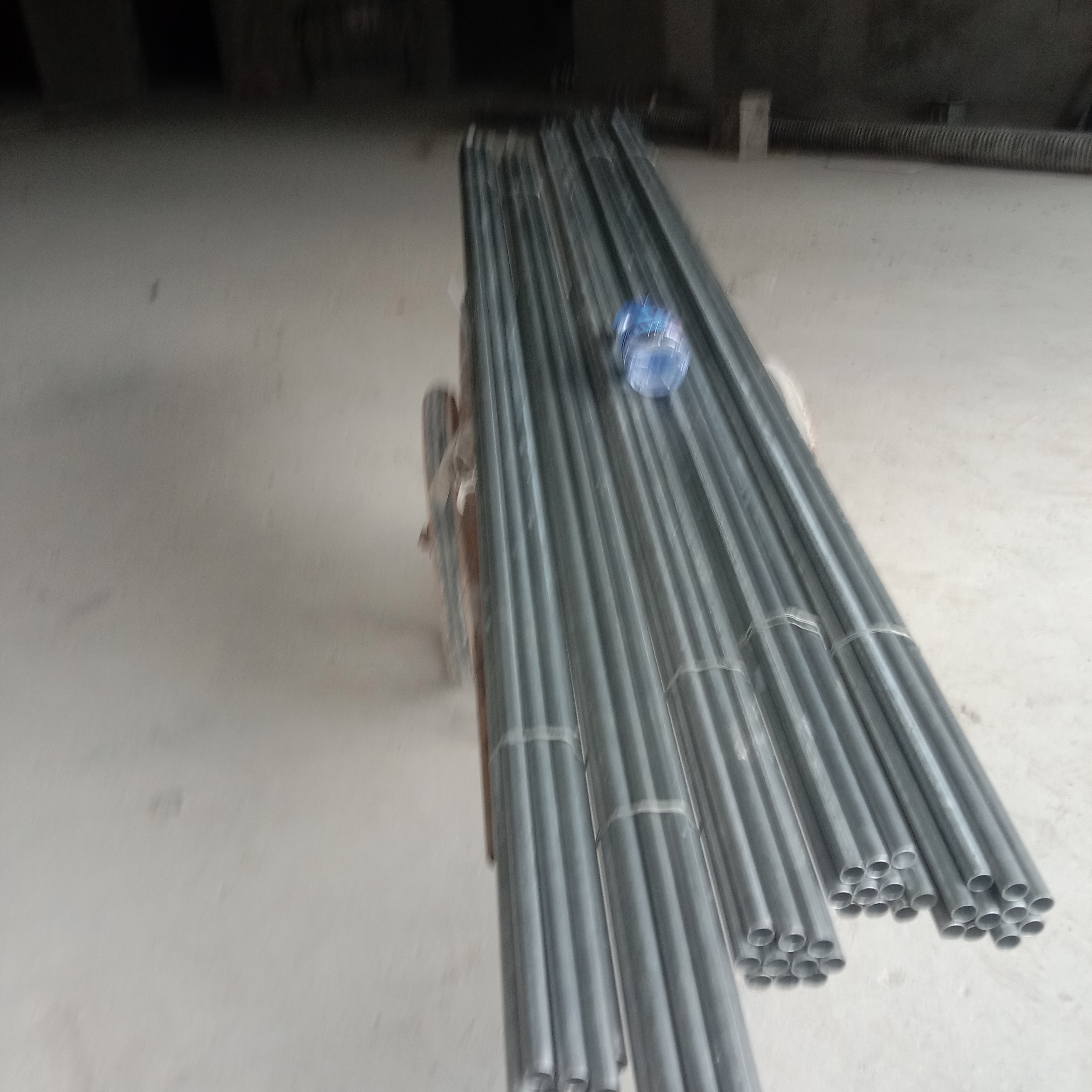 Manguera de agua de refrigeraci¨®n para camiones Beiben