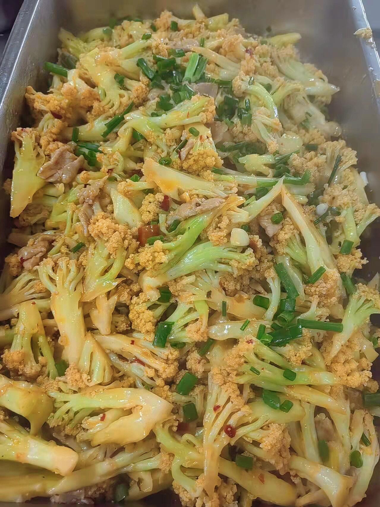 大锅饭美食菜谱（大锅饭美食菜谱大全） 大锅饭美食菜谱（大锅饭美食菜谱大全）《大锅饭的菜谱》 菜谱资讯