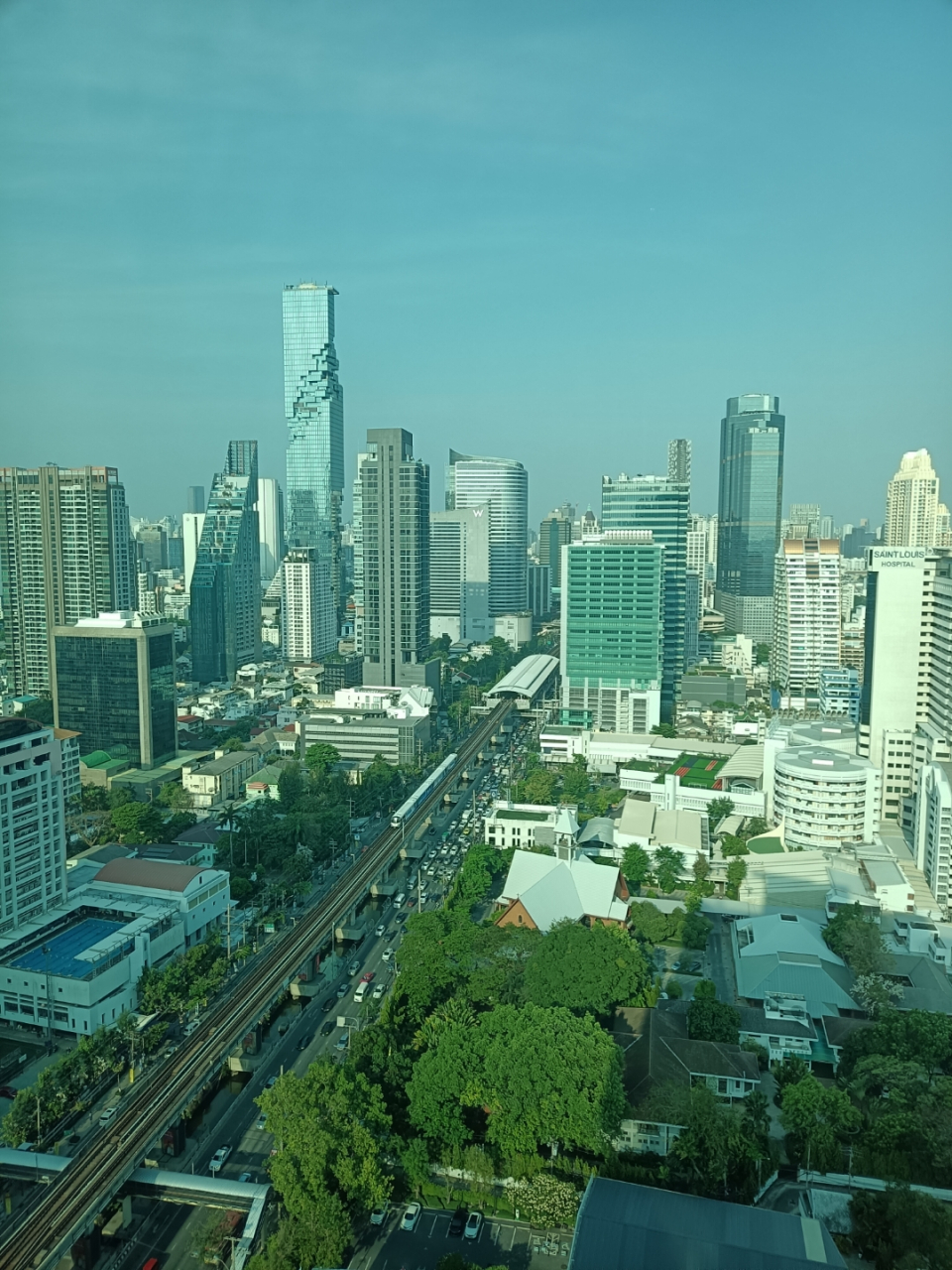 我的旅行#佛教国度,泰国曼谷大皇宫,泰国第一高楼像素大厦