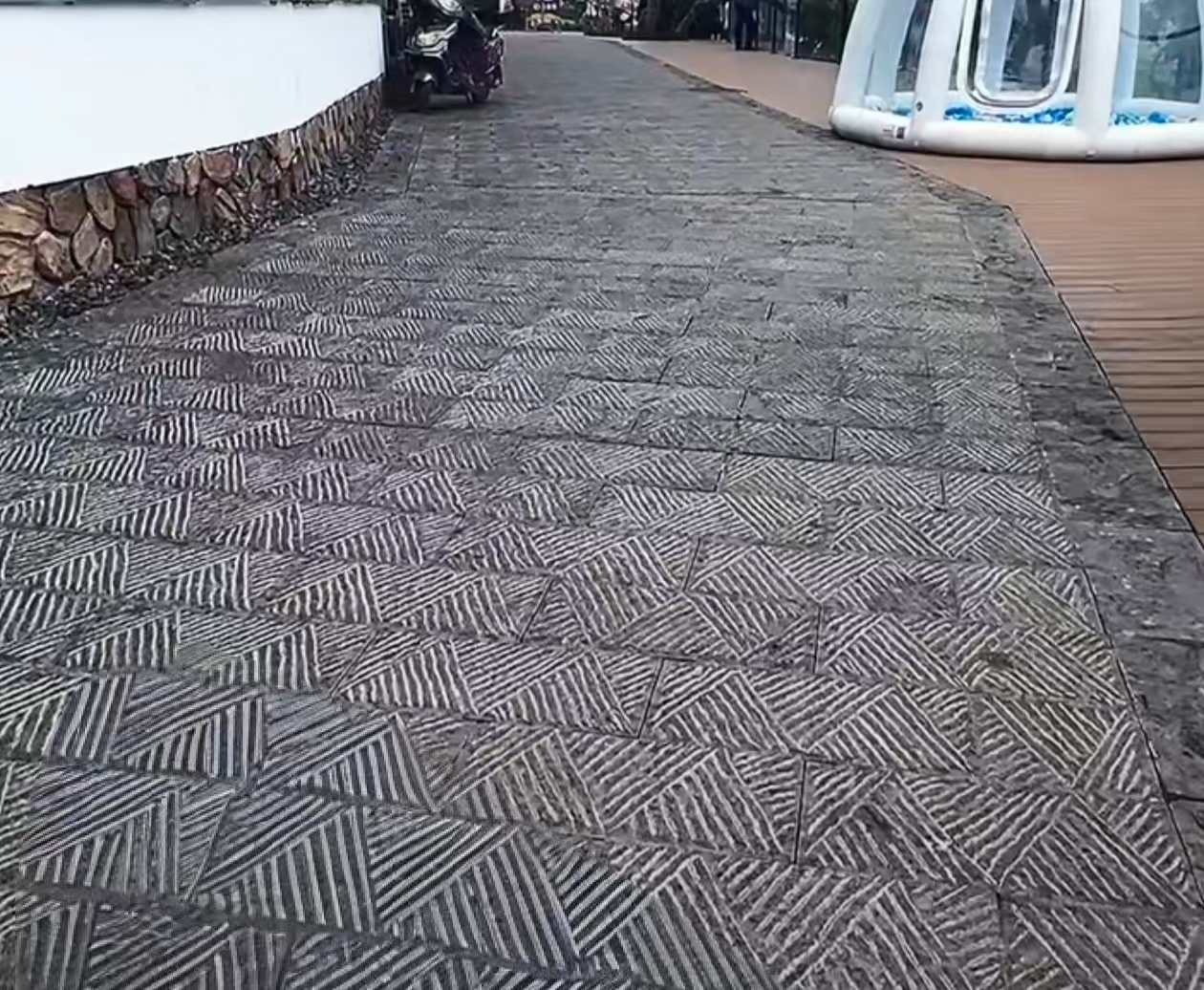 历经亿万年地质锤炼,青石以高密度,强抗压的特性傲视