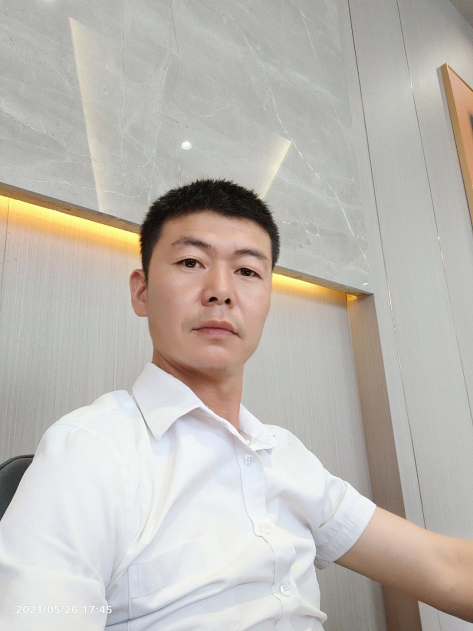 我是来报社的(我是来报社的txt)
