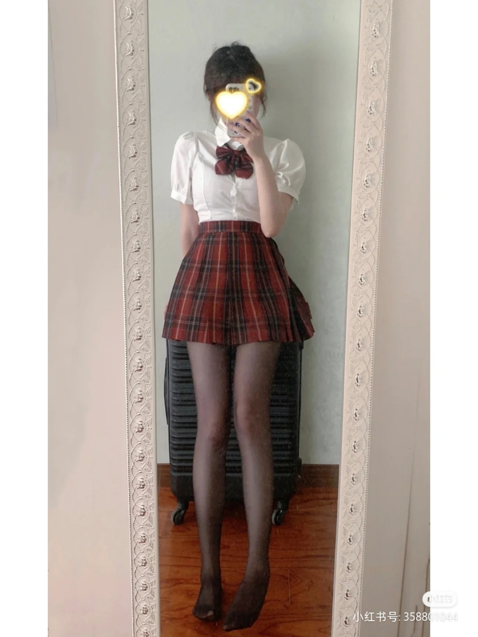 红色格裙陪黑丝yyds @疼爱号@一只马丁靴  @箐鱼音 @甜菜呀呀