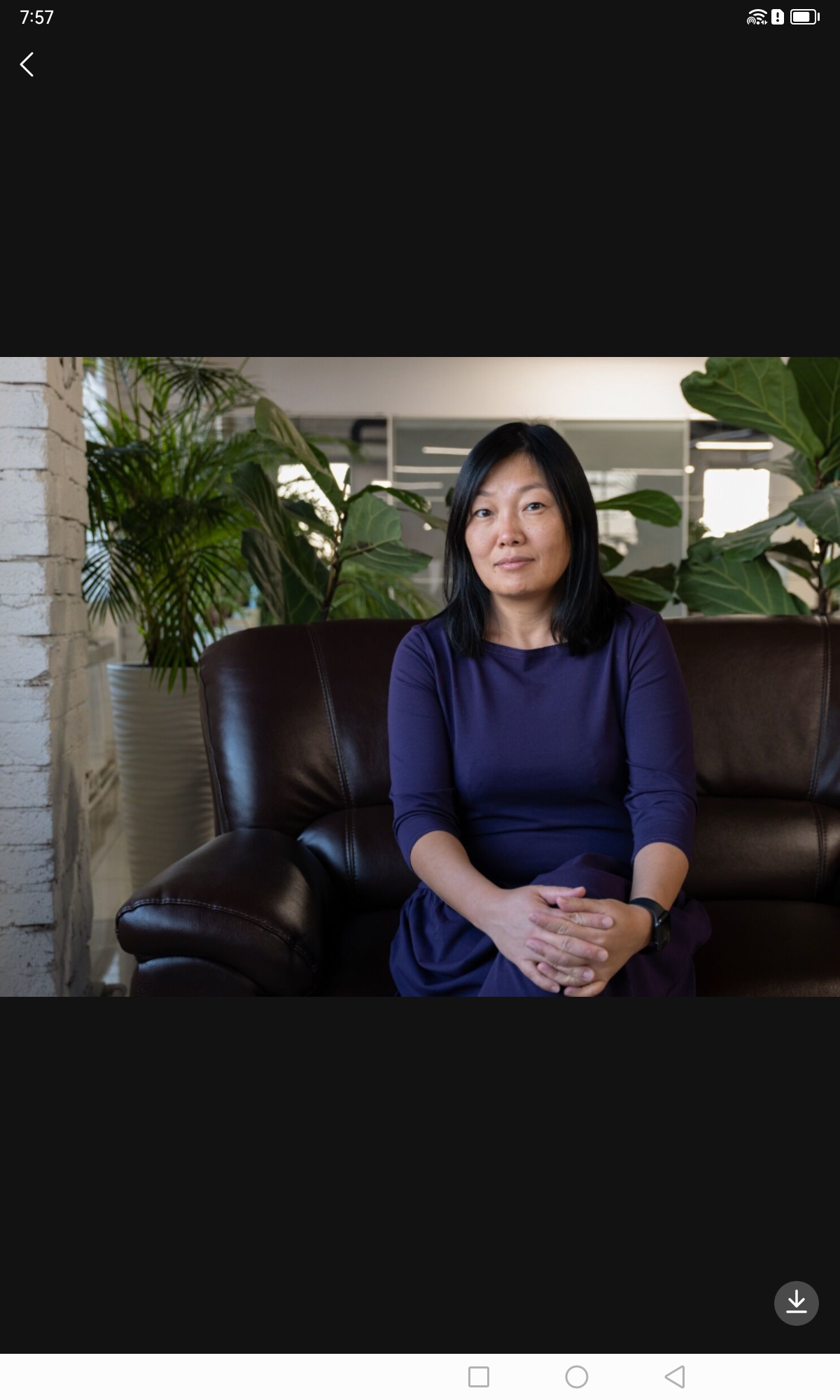 这位美女是俄罗斯女首富,名字叫斯蒂亚娜.