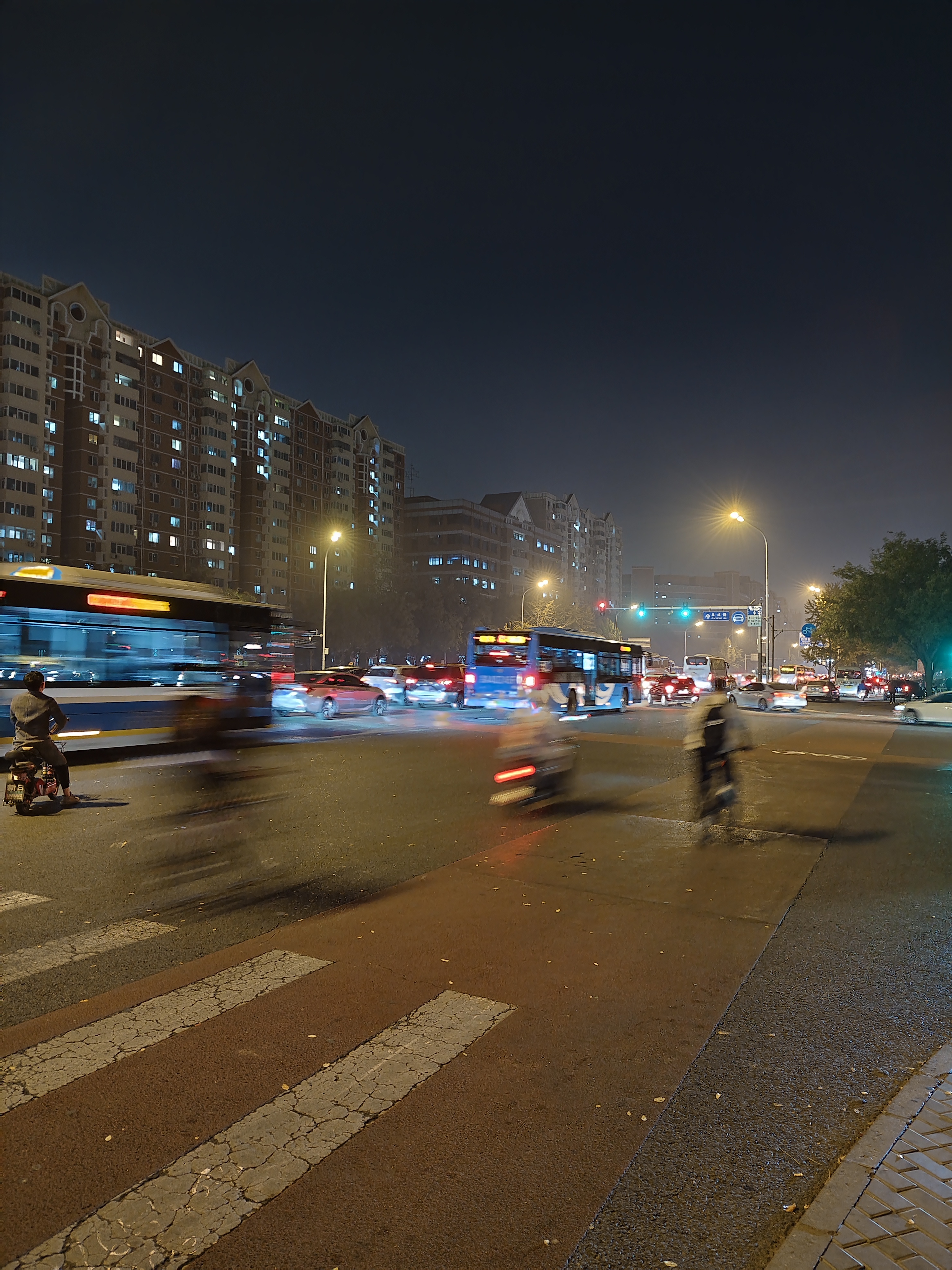 秋夜 街景图片