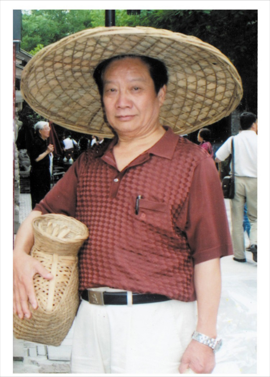 信阳# #信阳新闻#  【当代著名诗人陈有才先生在信阳逝世】  2023年7