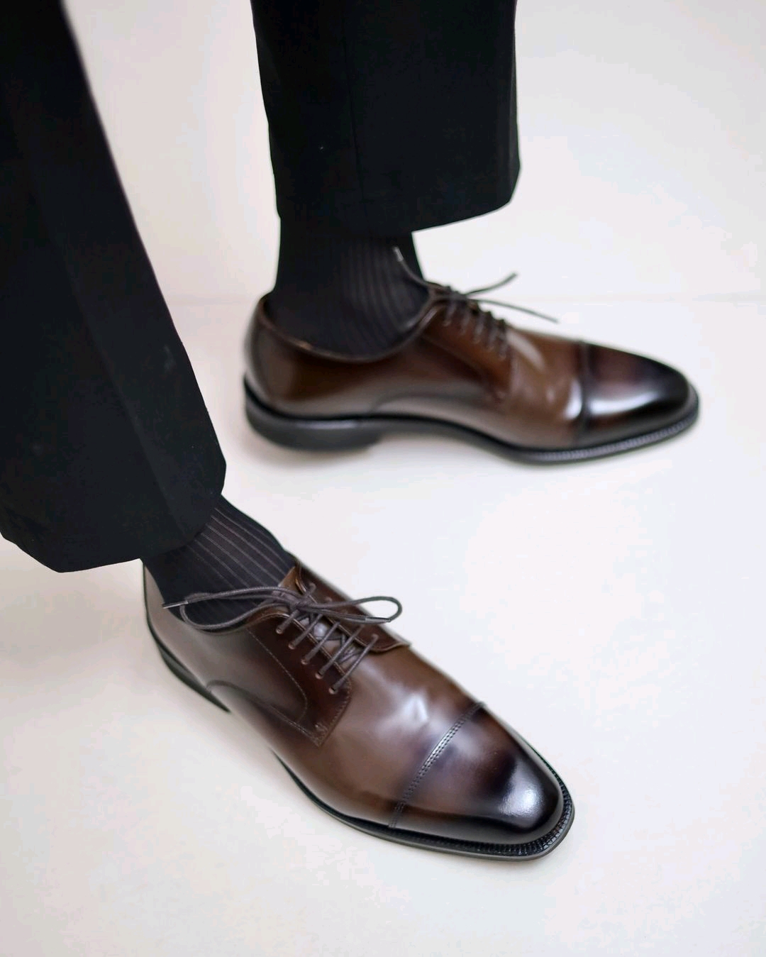 男士商务正装皮鞋黑丝袜穿搭#正装皮鞋