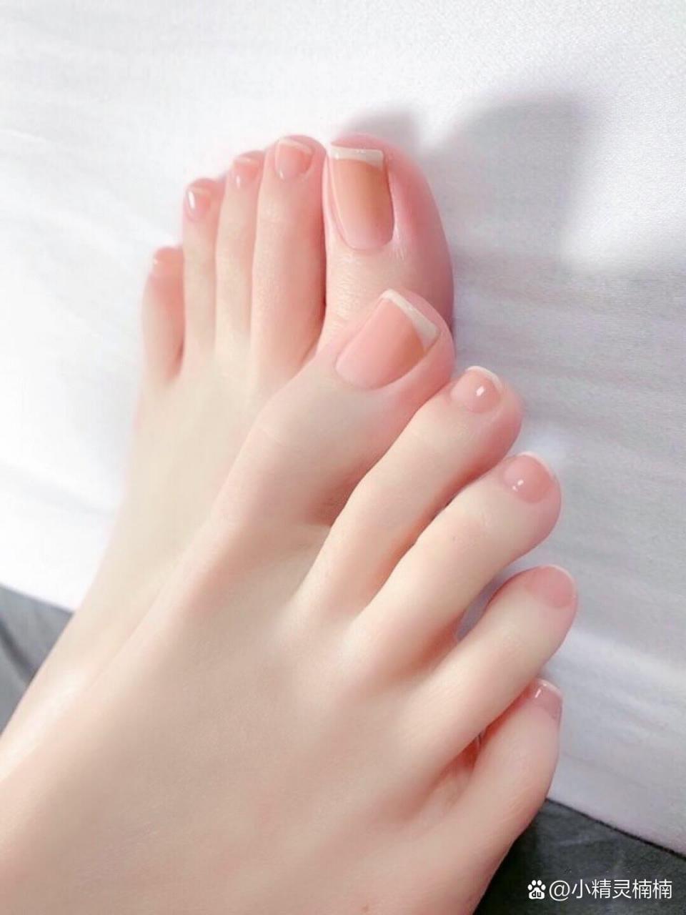 美丽的小脚丫,可爱可爱!