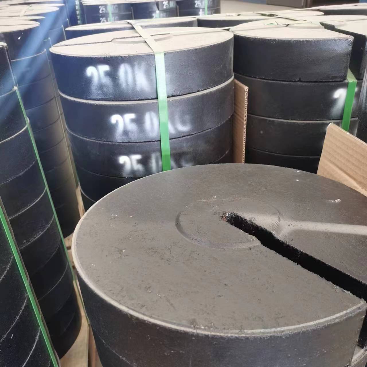 铸铁坠砣 复合坠坨 铁路坠砣 水泥坠砣 河北立身建筑工程有限公司