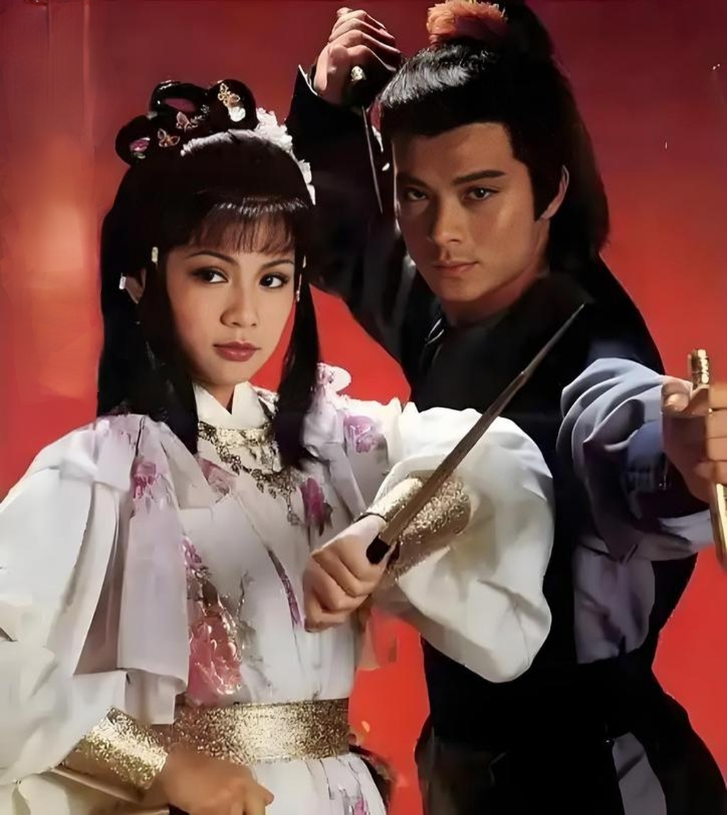 巧笑倩兮,美目盼兮,这不仅是金庸先生笔下对完美女