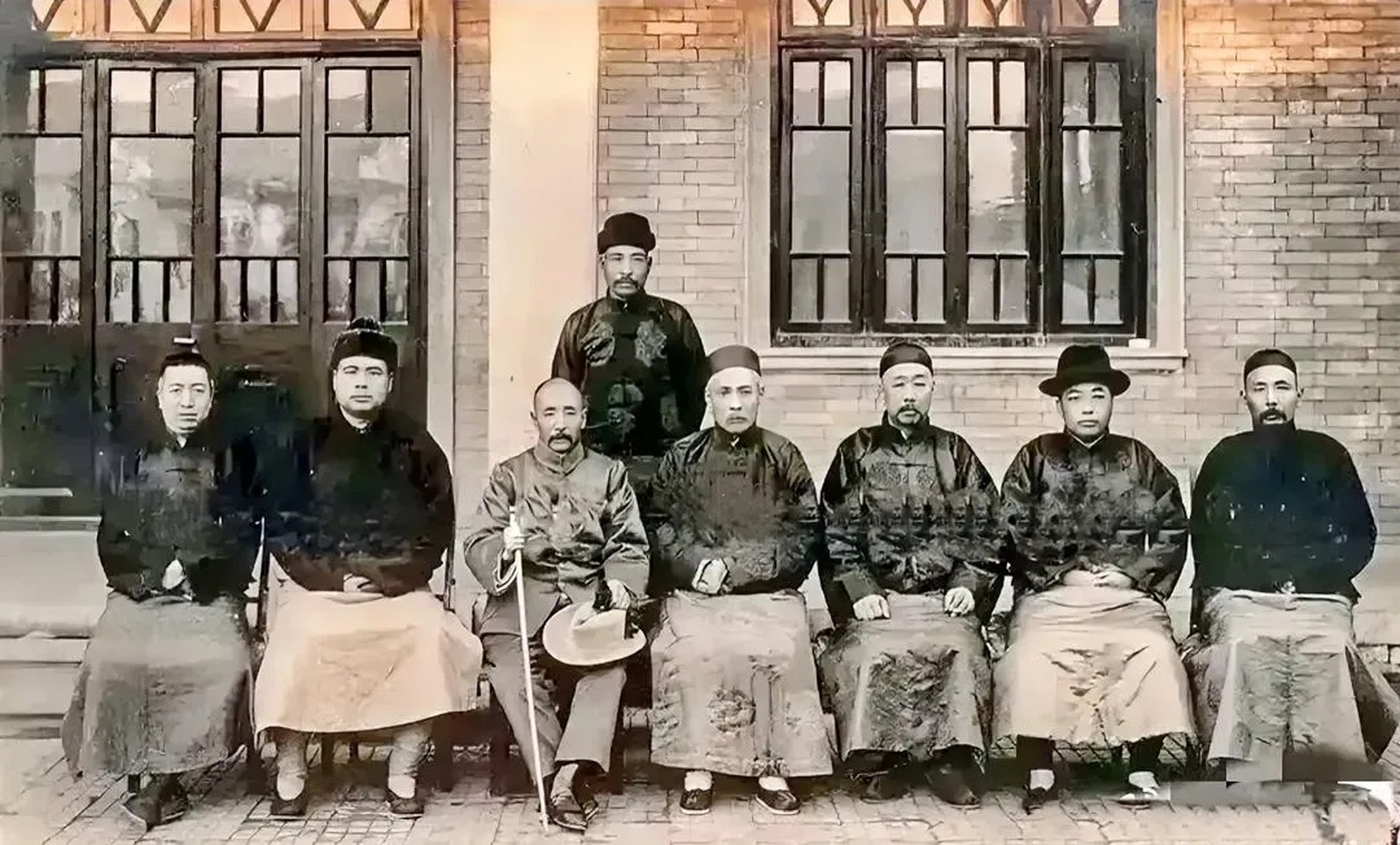 民国时期,当时的一代风云人物的合影.