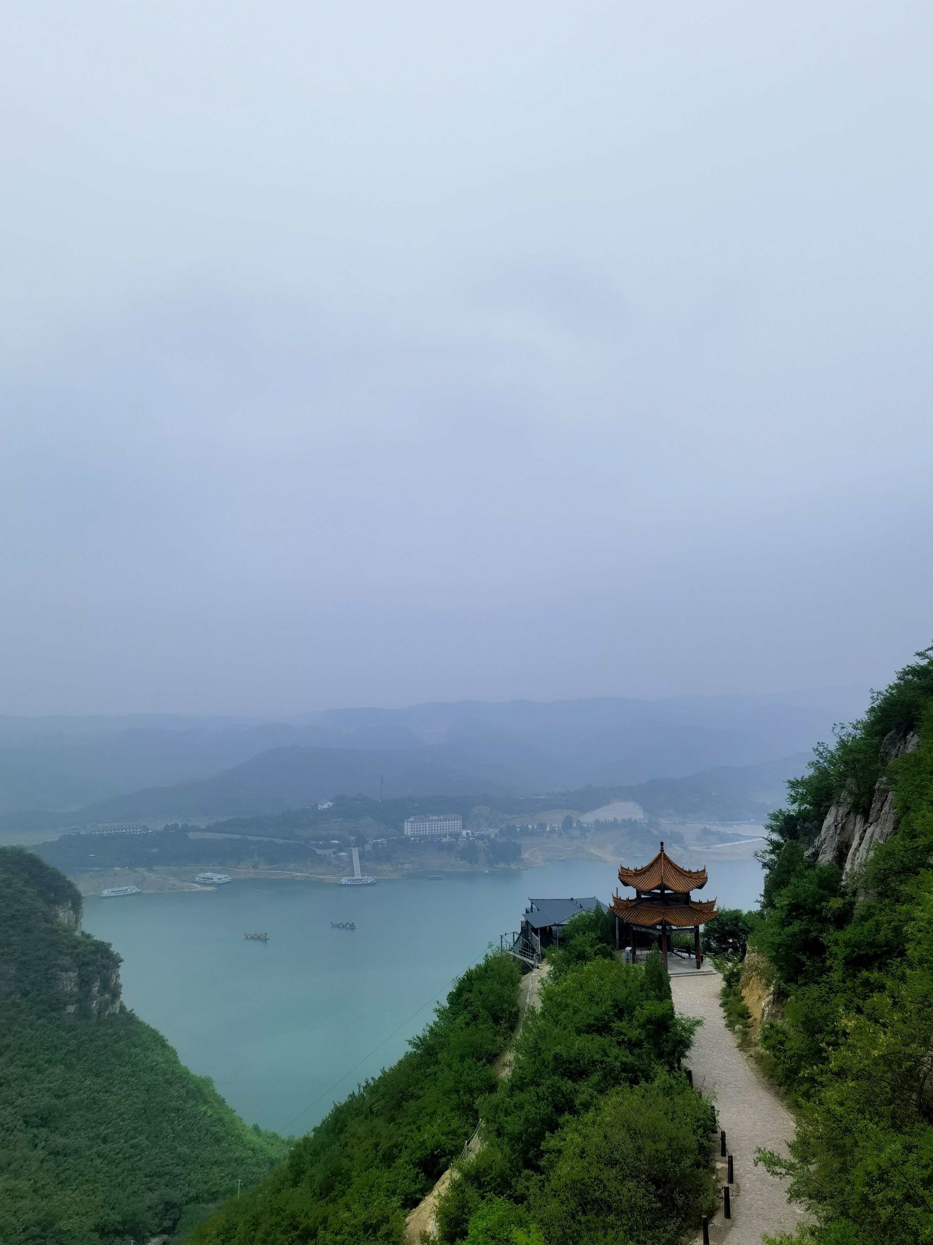 济源黄河三峡景区为国家aaaa级景区,世界地质公园,中国水利风景区