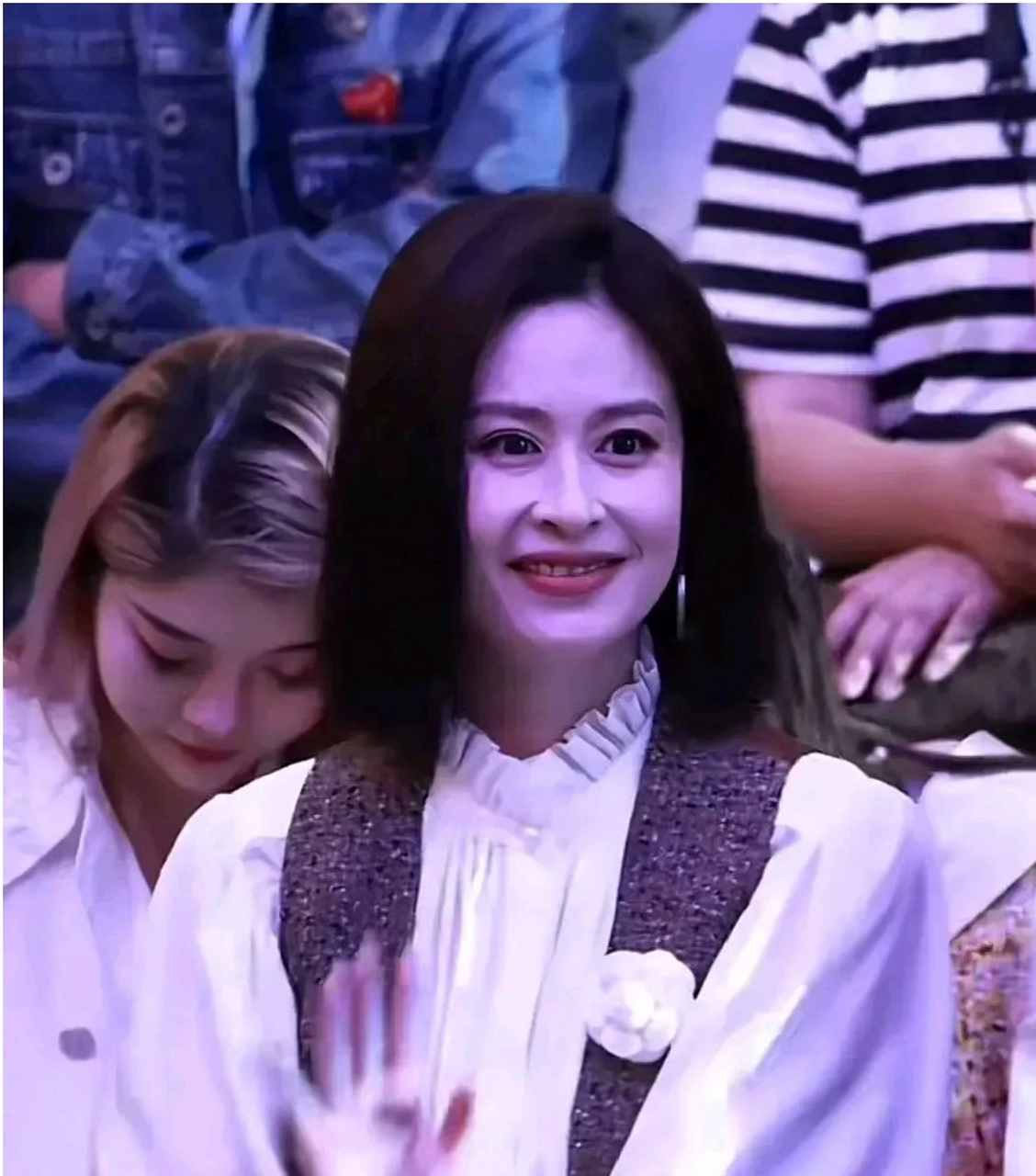 主演千山暮雪时颖儿多大?