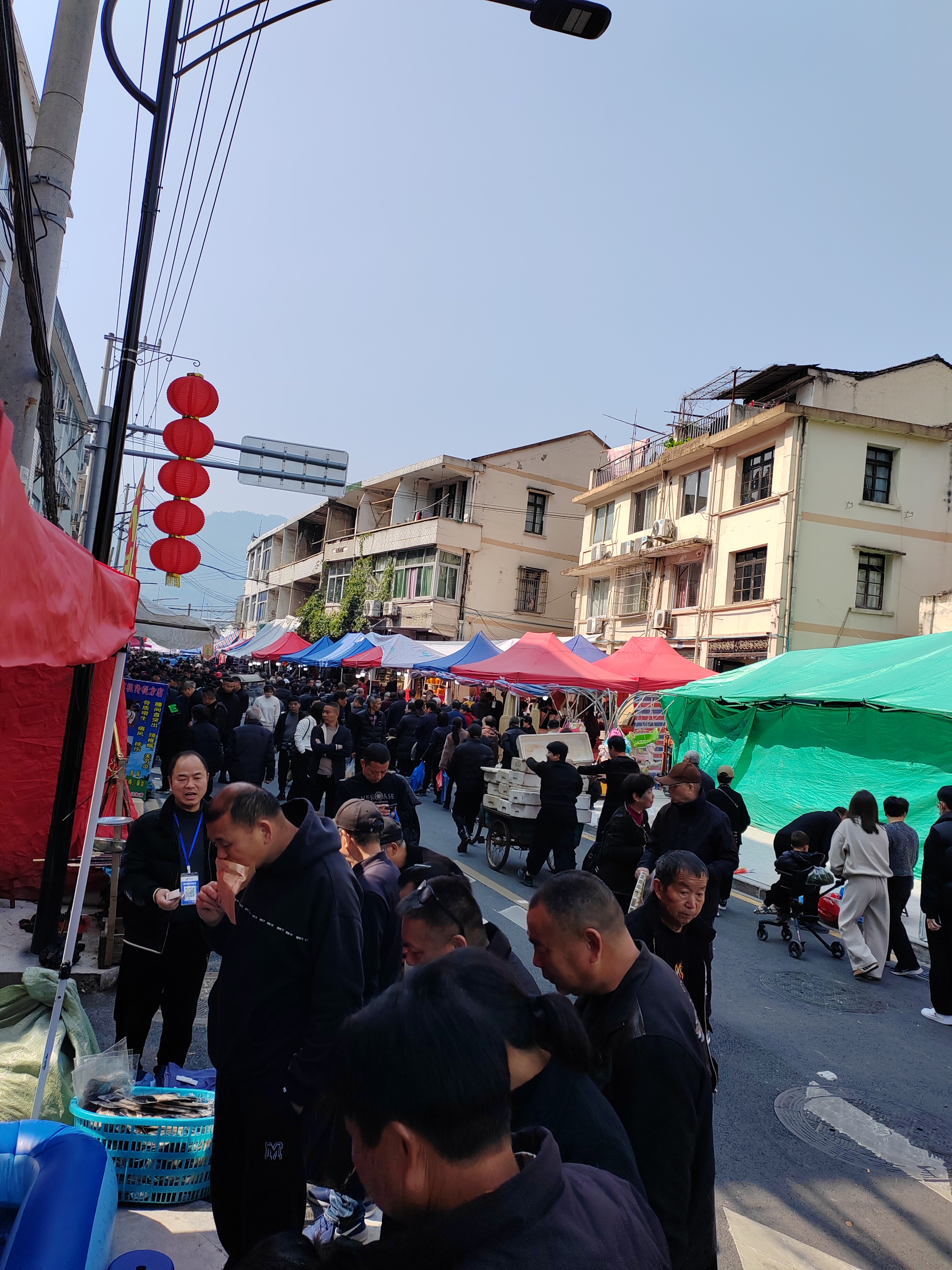 时隔四年,再次举办的瞿溪二月初一集市真是热闹非凡