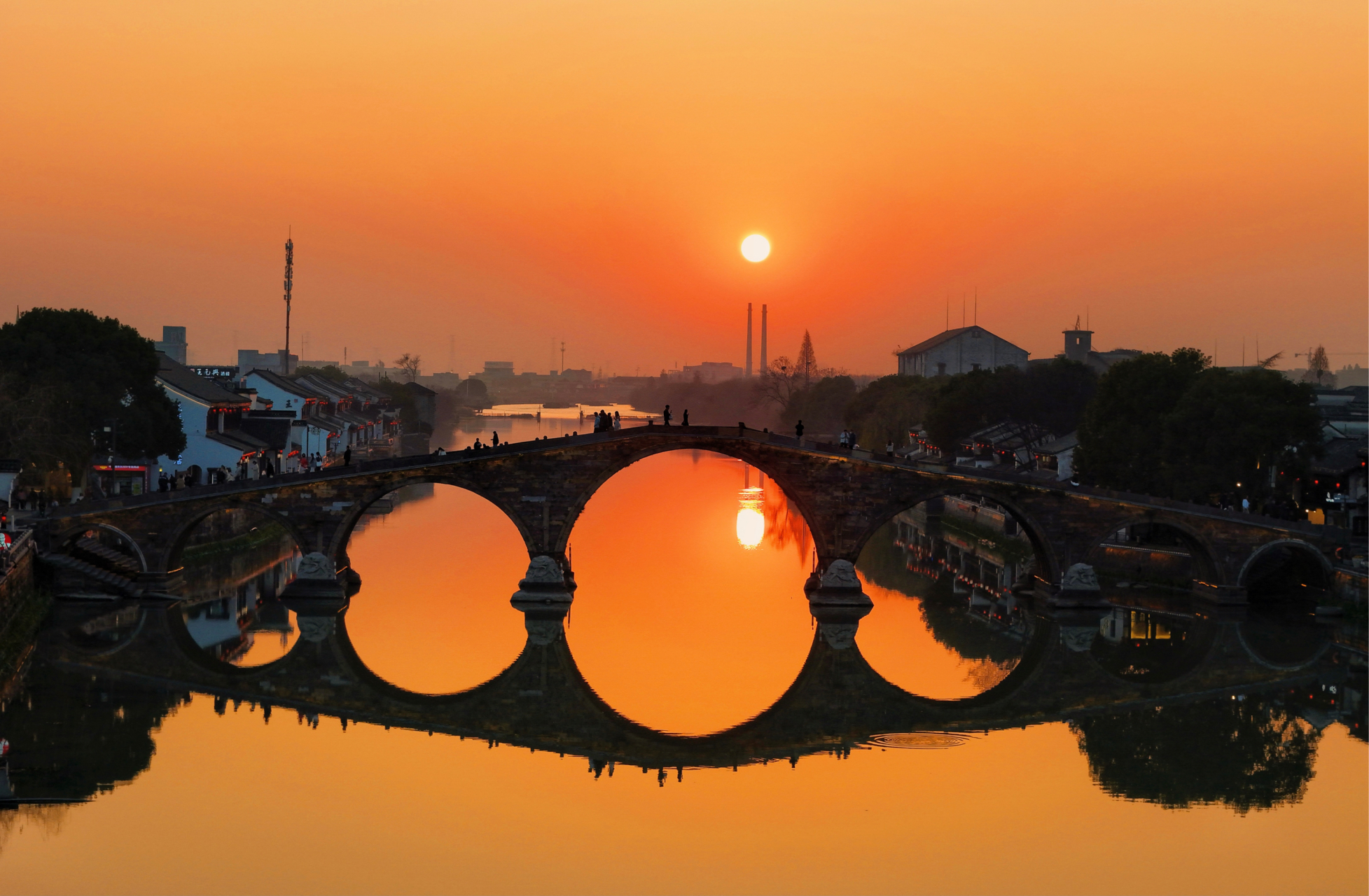 在杭州周边有一个小众旅游打卡地--临平,一望平畴,塘漾棋布,这是位于