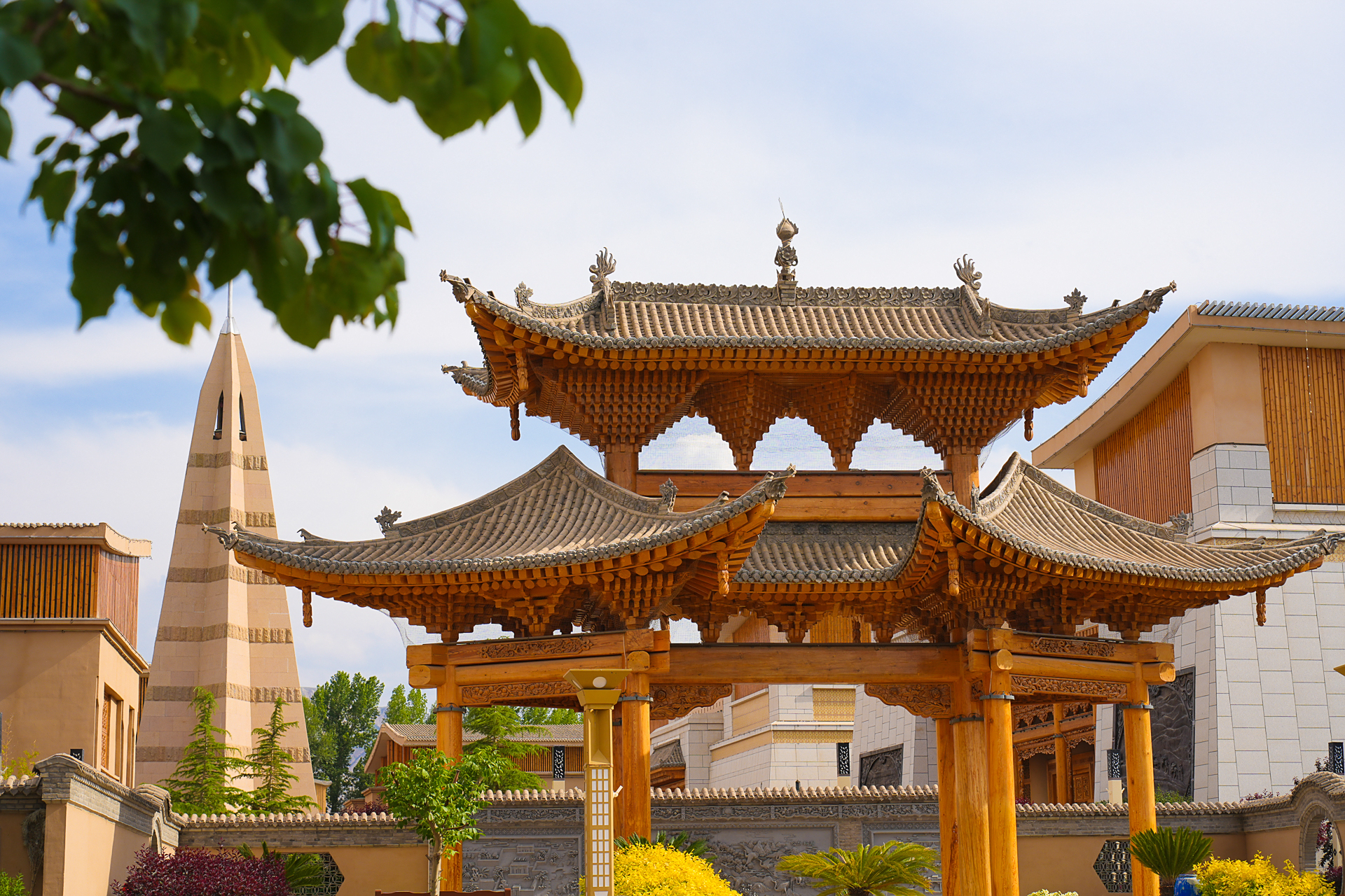 撒拉尔故里民俗文化园位于循化县街子镇马家村,是来循化旅游的必打卡