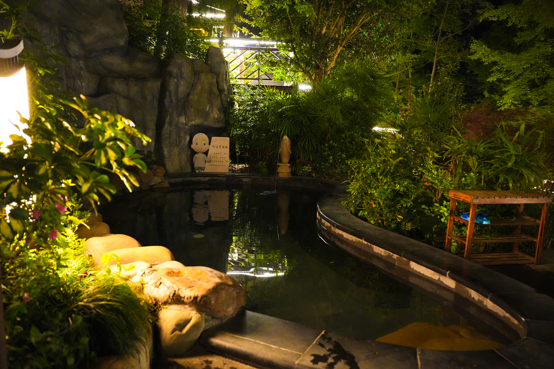 贵州铜仁石阡佛顶山温泉小镇被称为"温泉之乡".