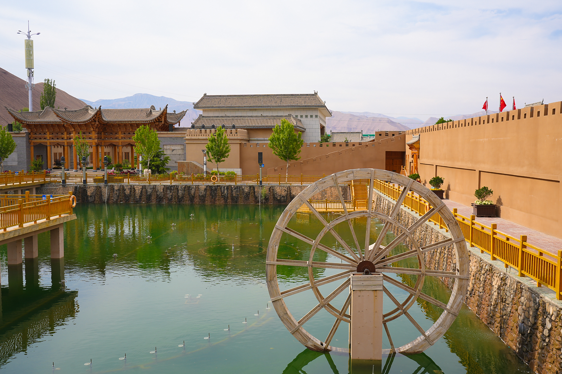 撒拉尔故里民俗文化园位于循化县街子镇马家村,是来循化旅游的必打卡