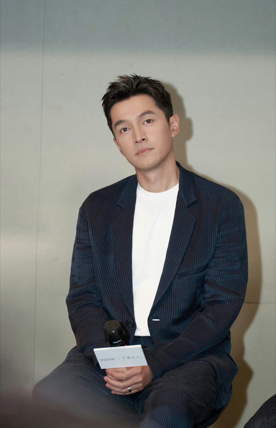 《繁花》中胡歌的表演用个人独特的生命体验丰富角色的性格内涵