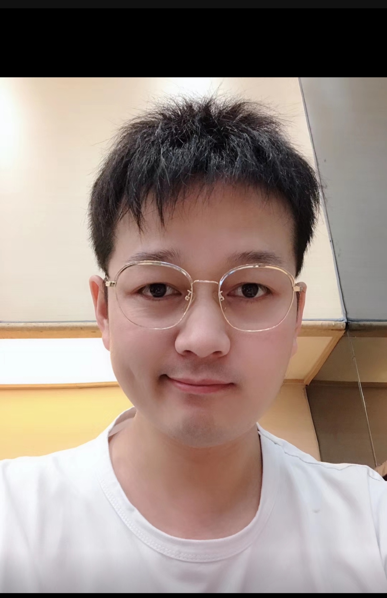 清华大学才子郑西平,深圳华数芯科技有限公司,在2021年宣传bzz节点,以